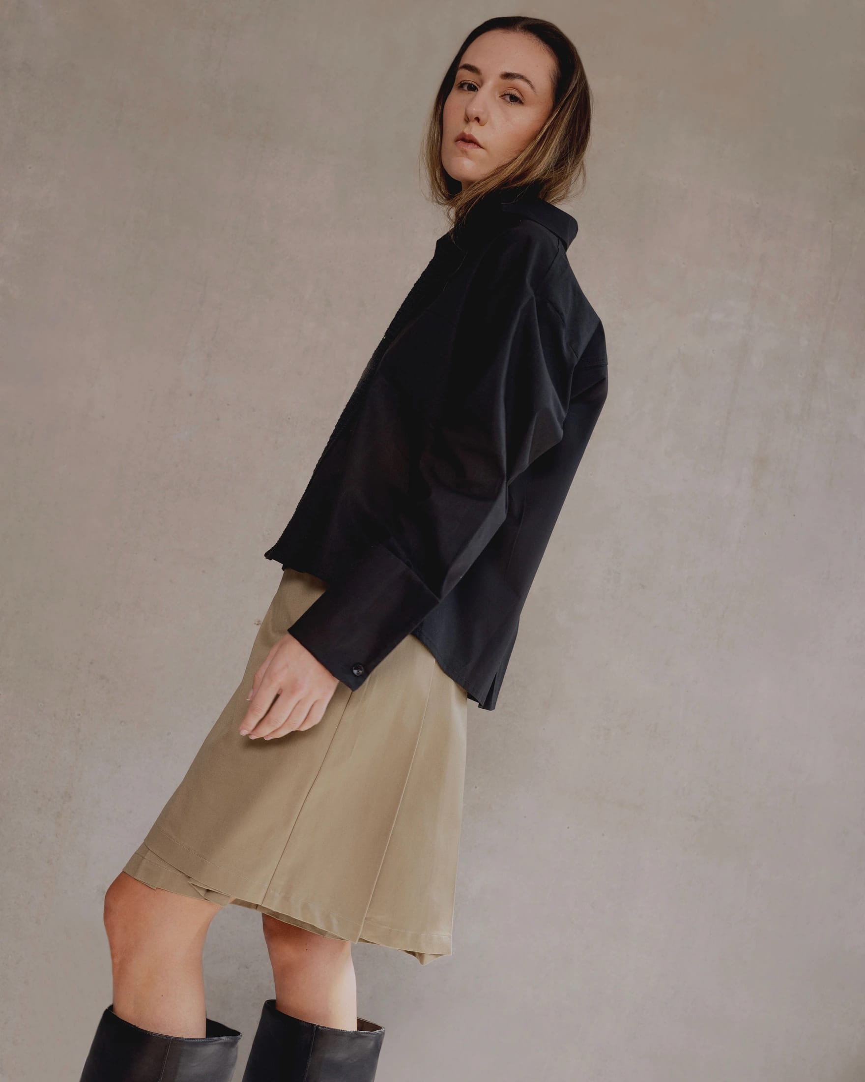 Front Row Black Shirt - imagen 6