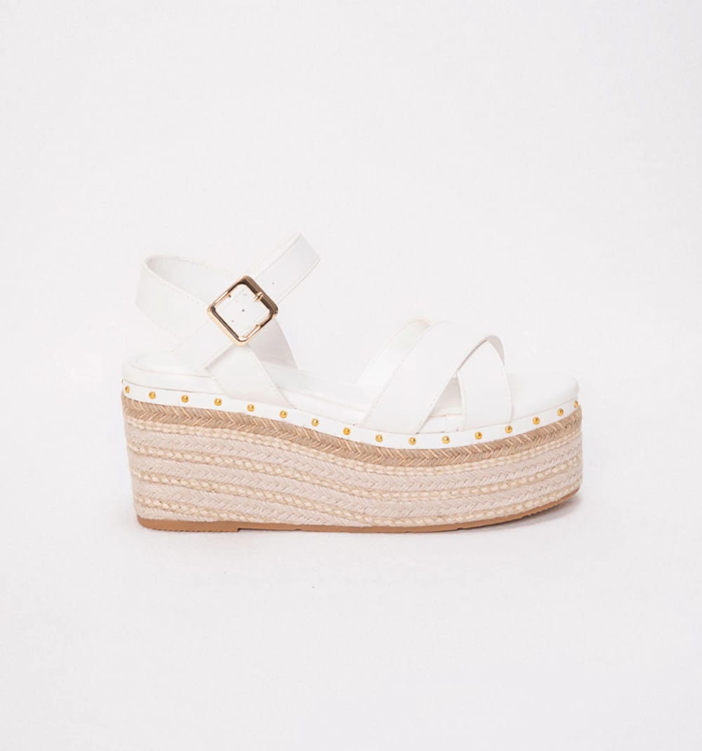Sandalia planaforma con correas enlazada - imagen 1