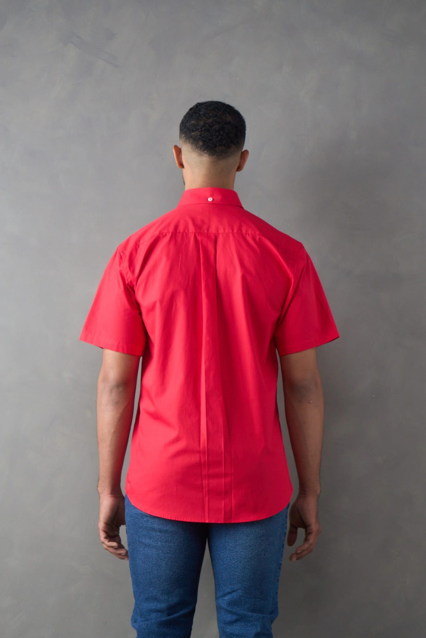 Camisa regular fit manga corta rojo - imagen 2
