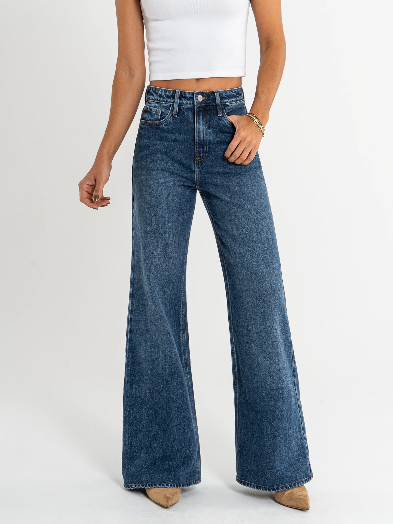 Ref: 065830 Jean Mom Flare, rígido, tiro alto, tono azul oscuro. - imagen 1