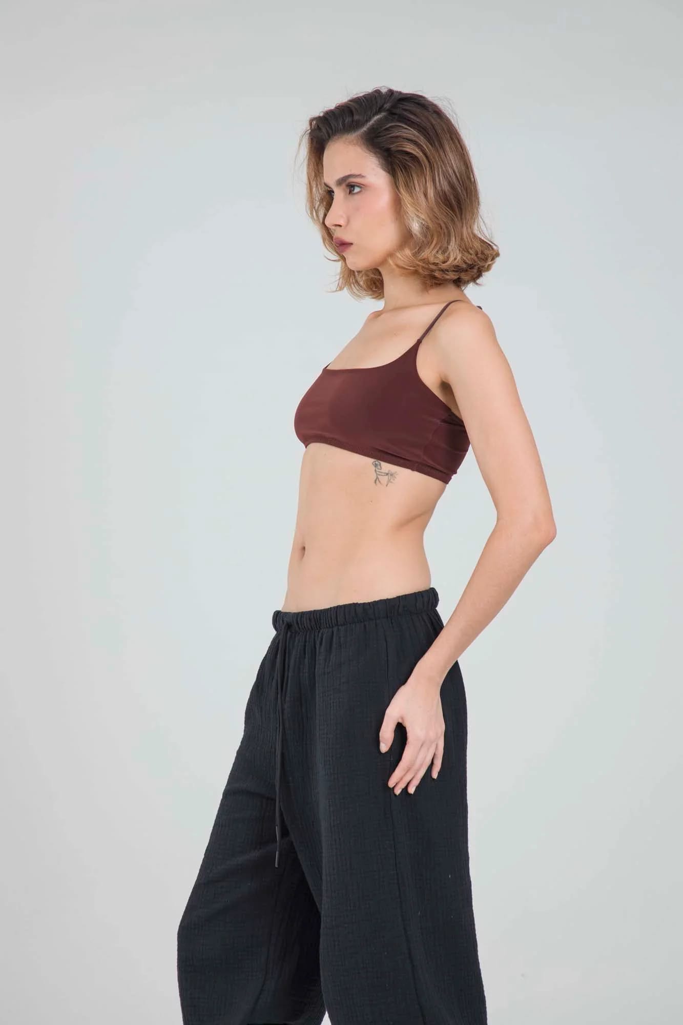 ESSENTIAL BROWN DAILY TOP - imagen 6
