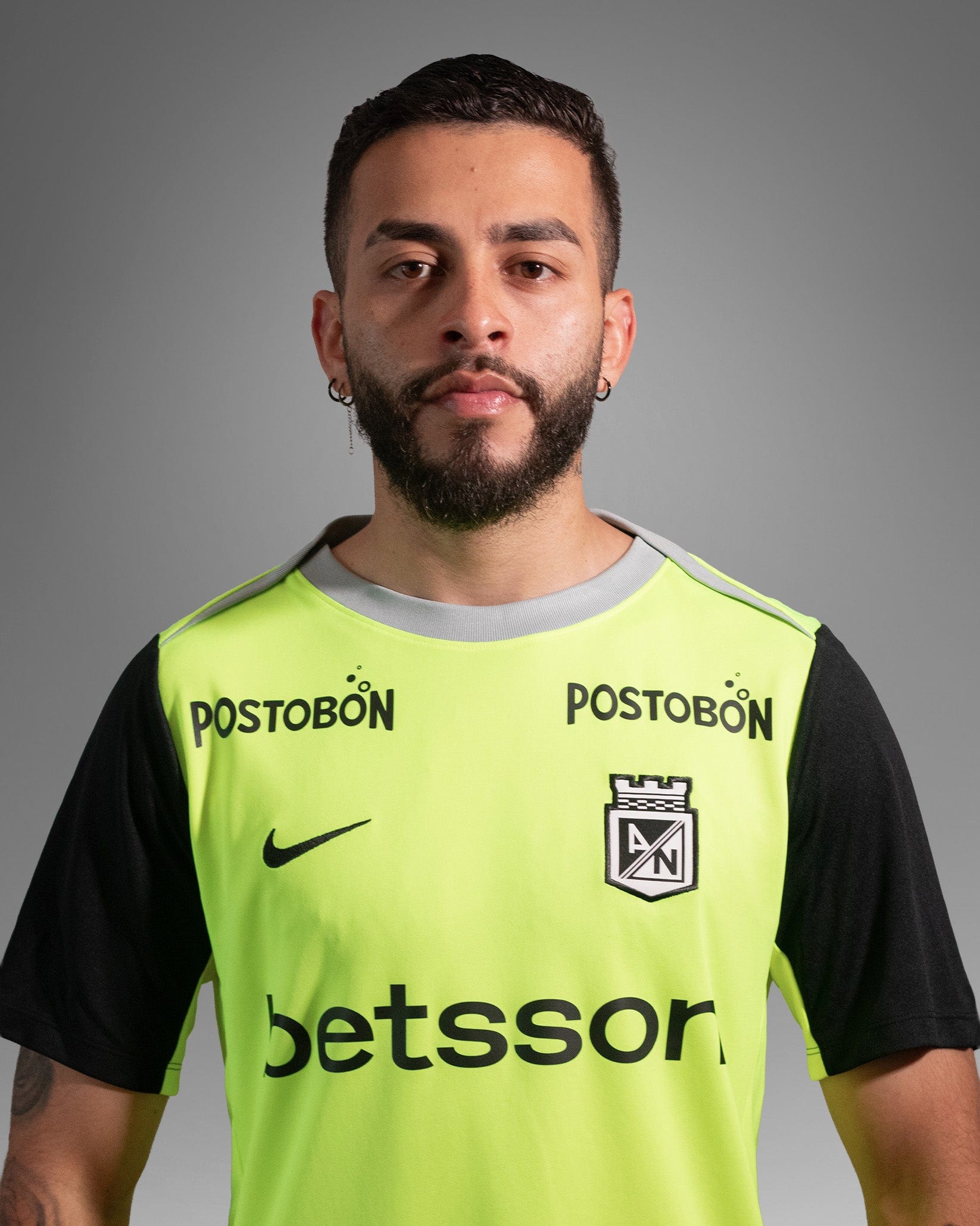 CAMISETA ENTRENO NEON NIKE 2026 HOMBRE - imagen 7