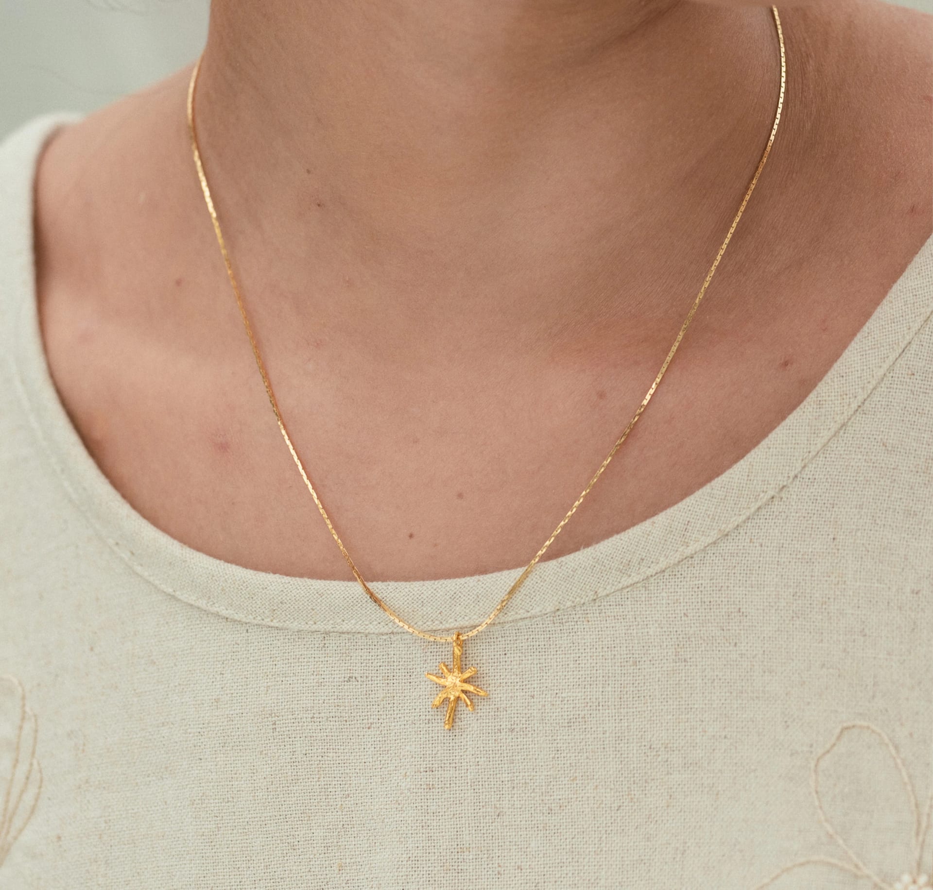 Collar mini estrella - imagen 2