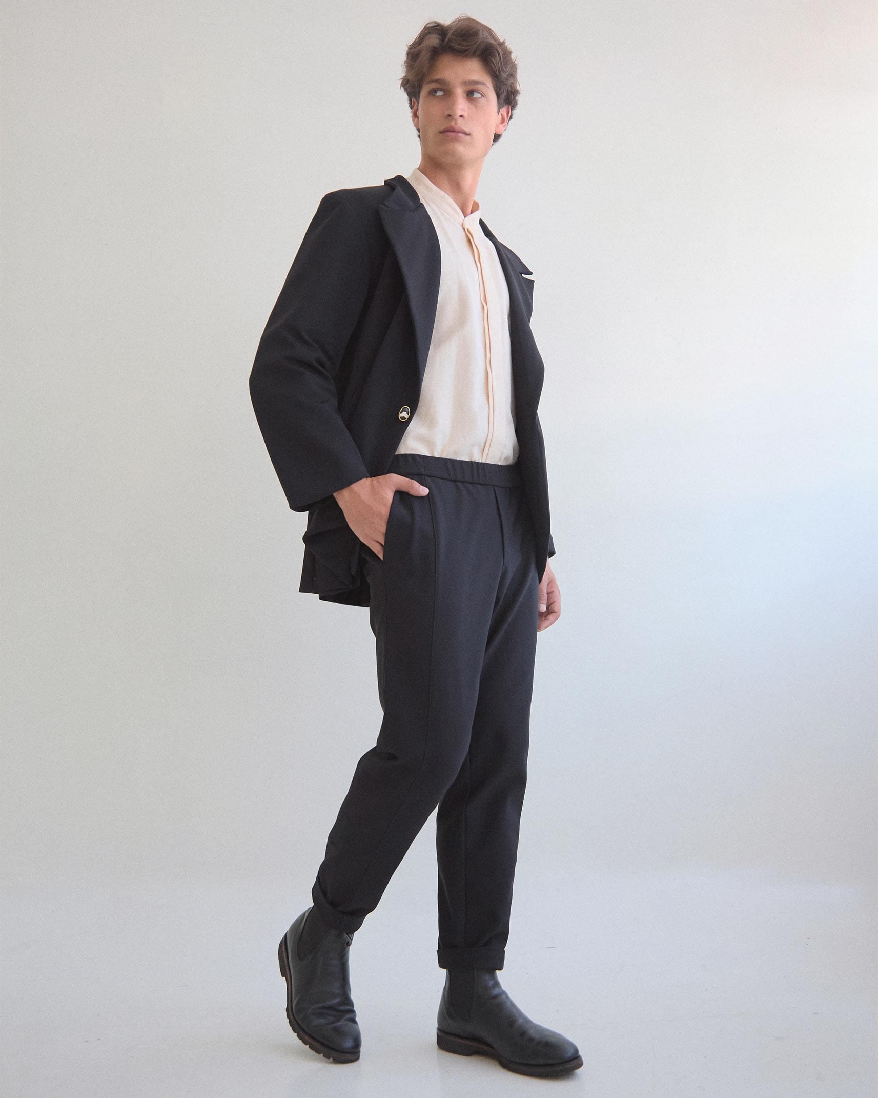 Pantalón Clásico Tech Negro VALIENTE - imagen 1
