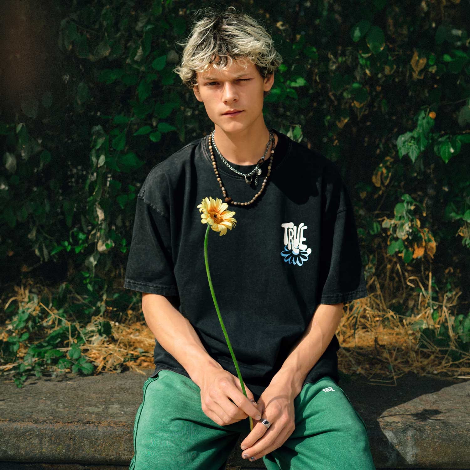 Bloom Boxy T-Shirt - Washed Black - imagen 11