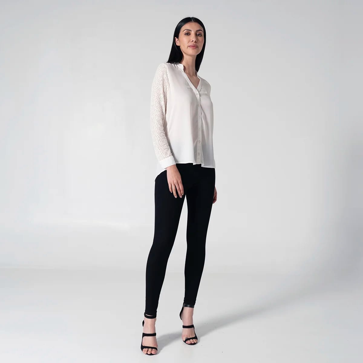 Blusa Formal Regular Yango - imagen 2