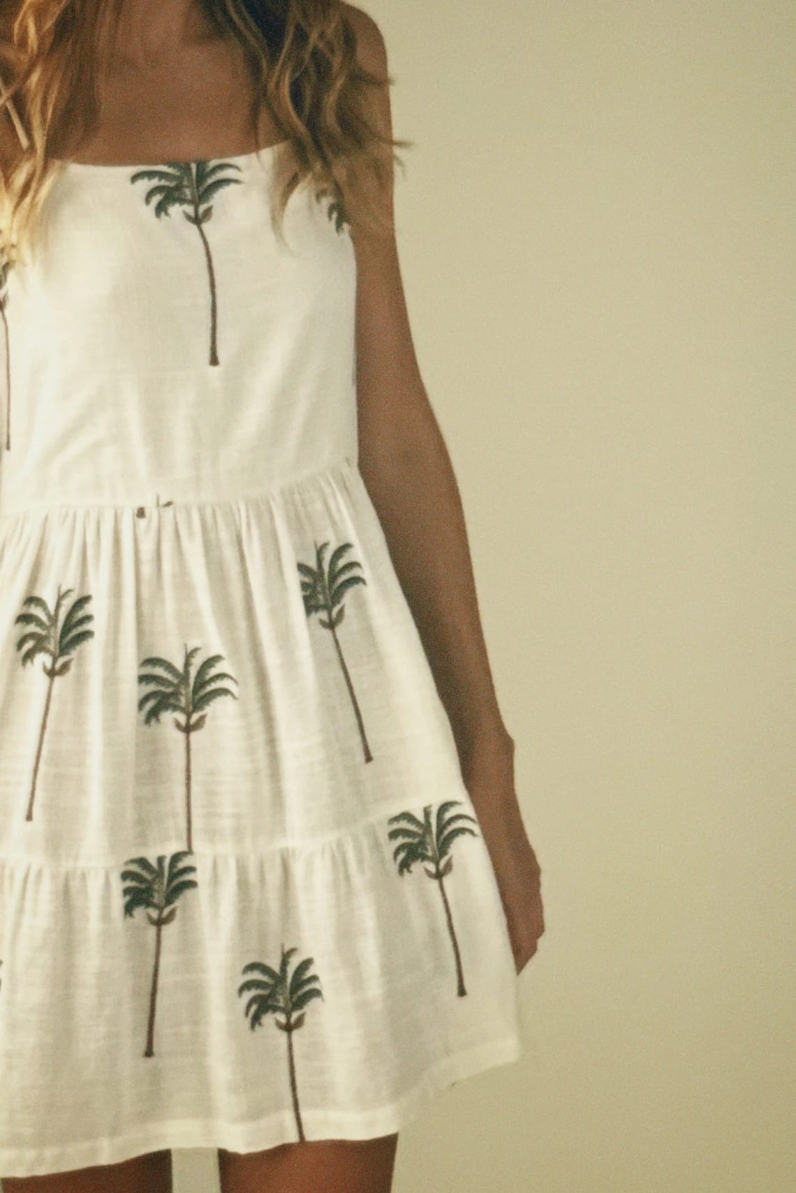Ivory Summer Palms Utopia Dress - imagen 1