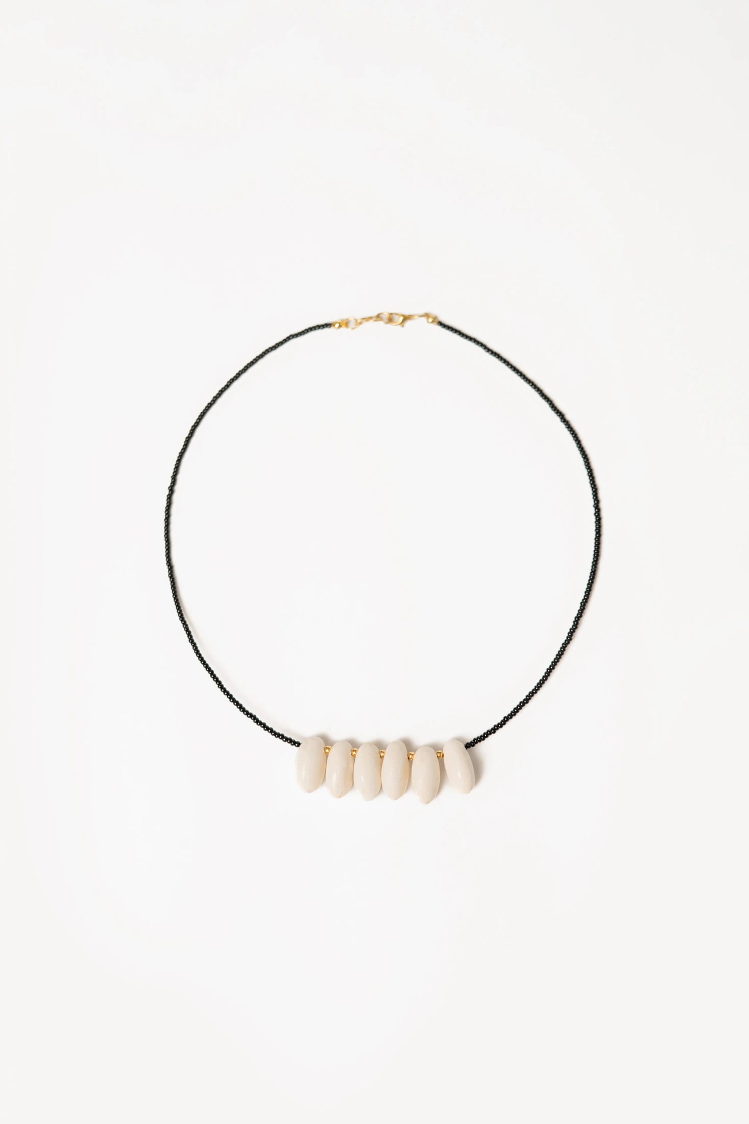 Collar Arado Frijol Blanco - imagen 1