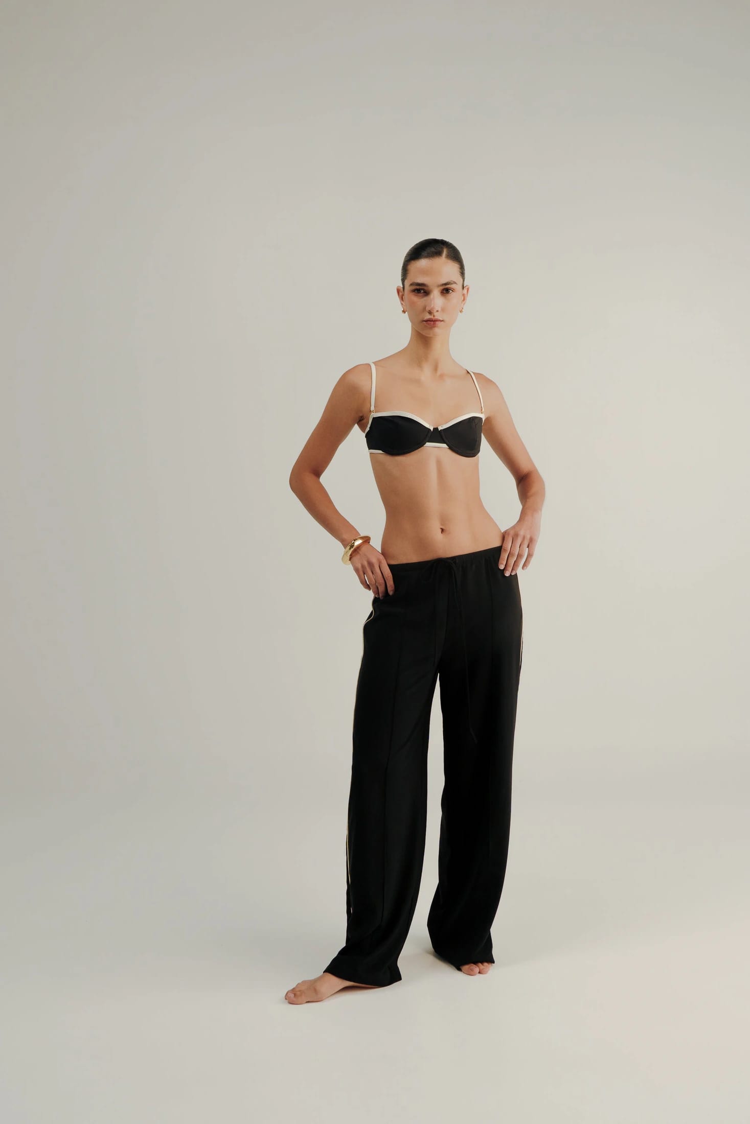 PICOS DE LA SIERRA BIKINI TOP - BLACK - imagen 3