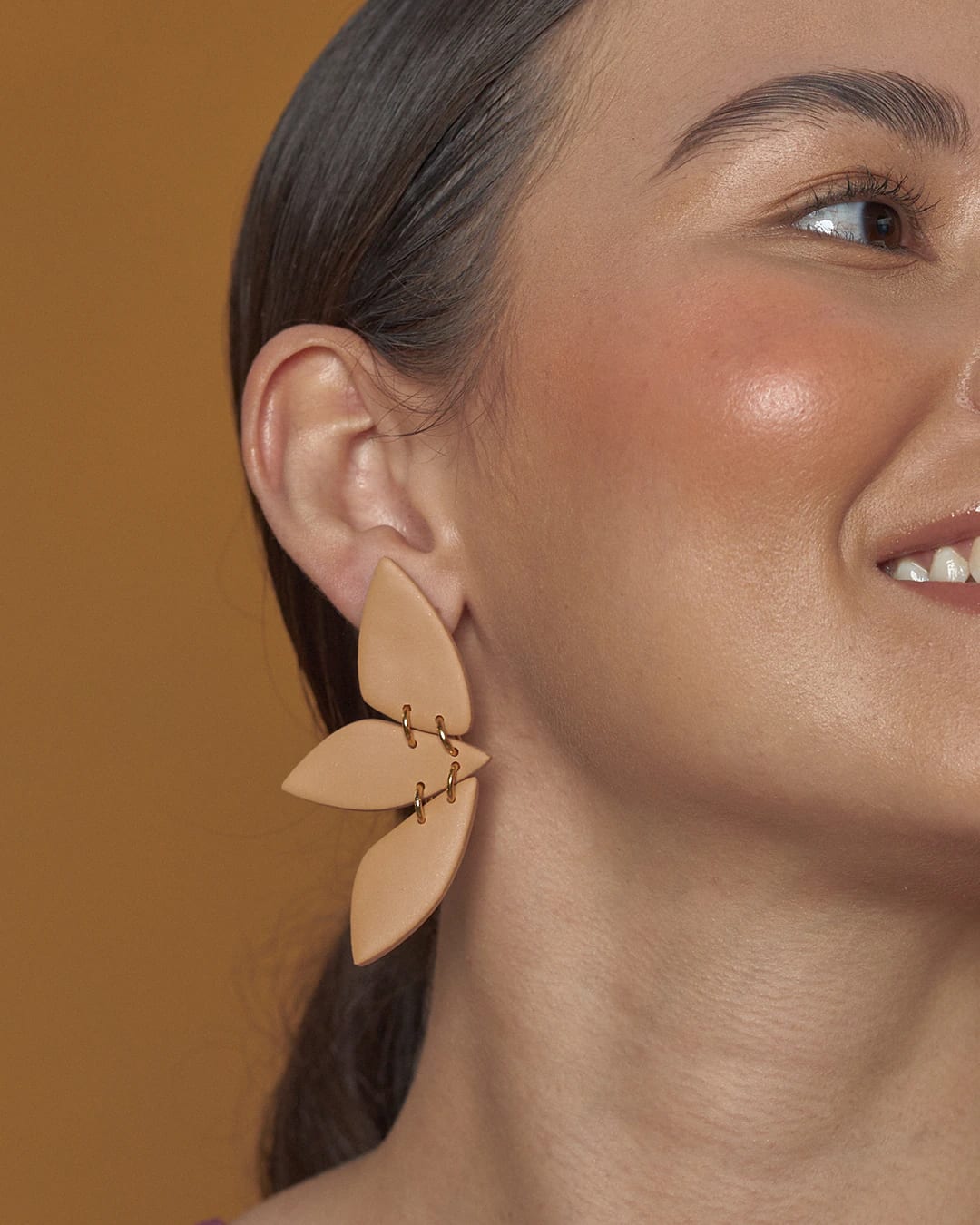 3pétalos earrings - imagen 3
