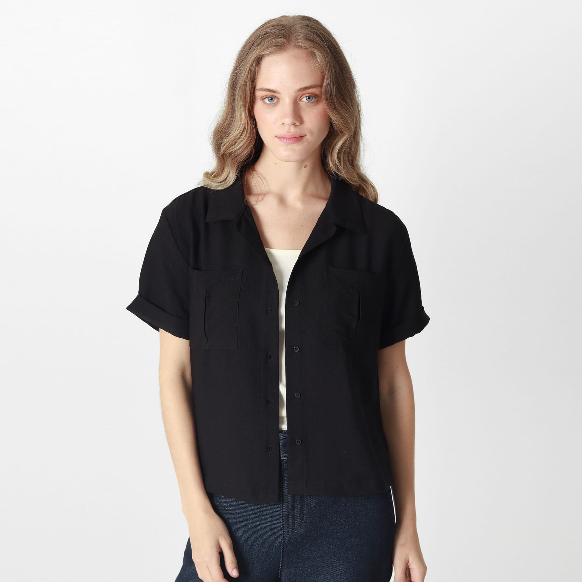 Blusa Cuello Sport Manga Corta - imagen 2