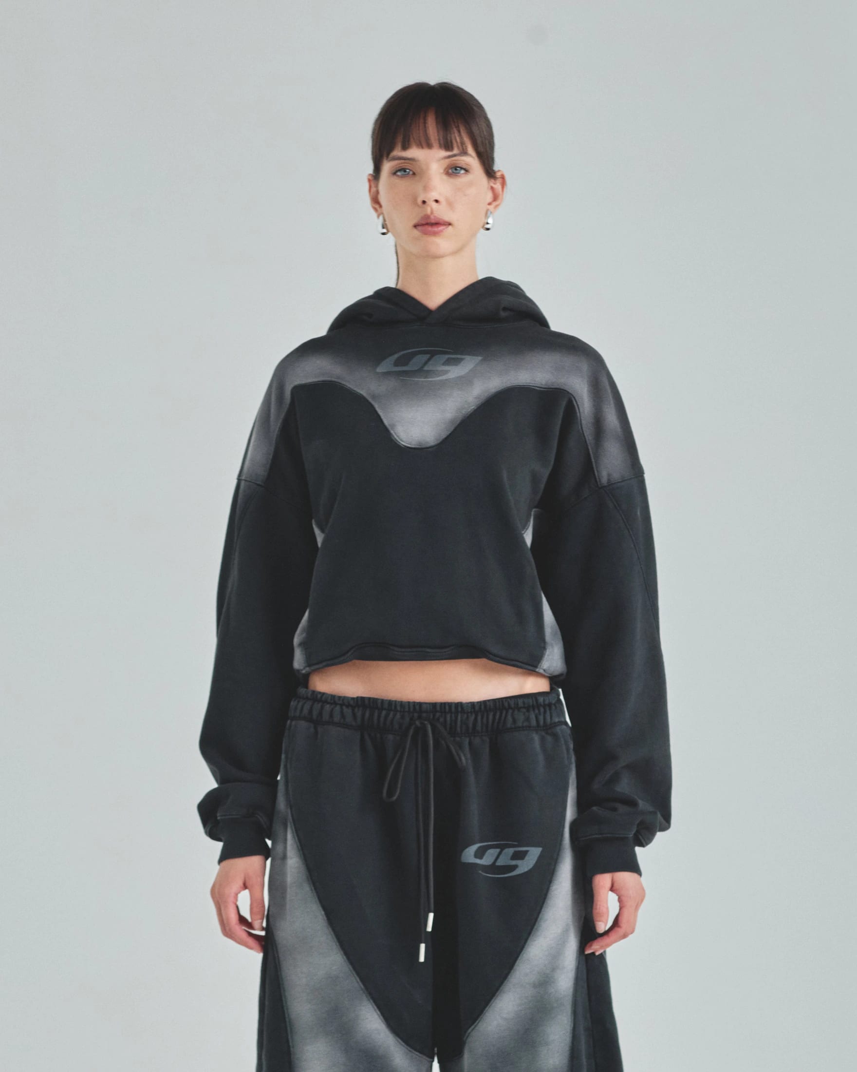 W Act 1 UG Boxy Fit Hoodie Sandblast Black - imagen 2