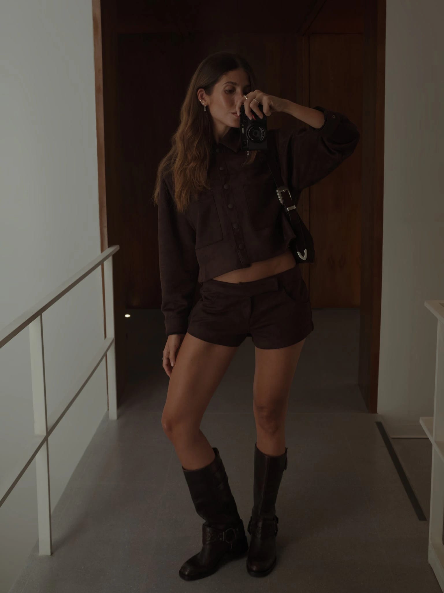 SUEDE BOXY JACKET - ESPRESSO - imagen 2