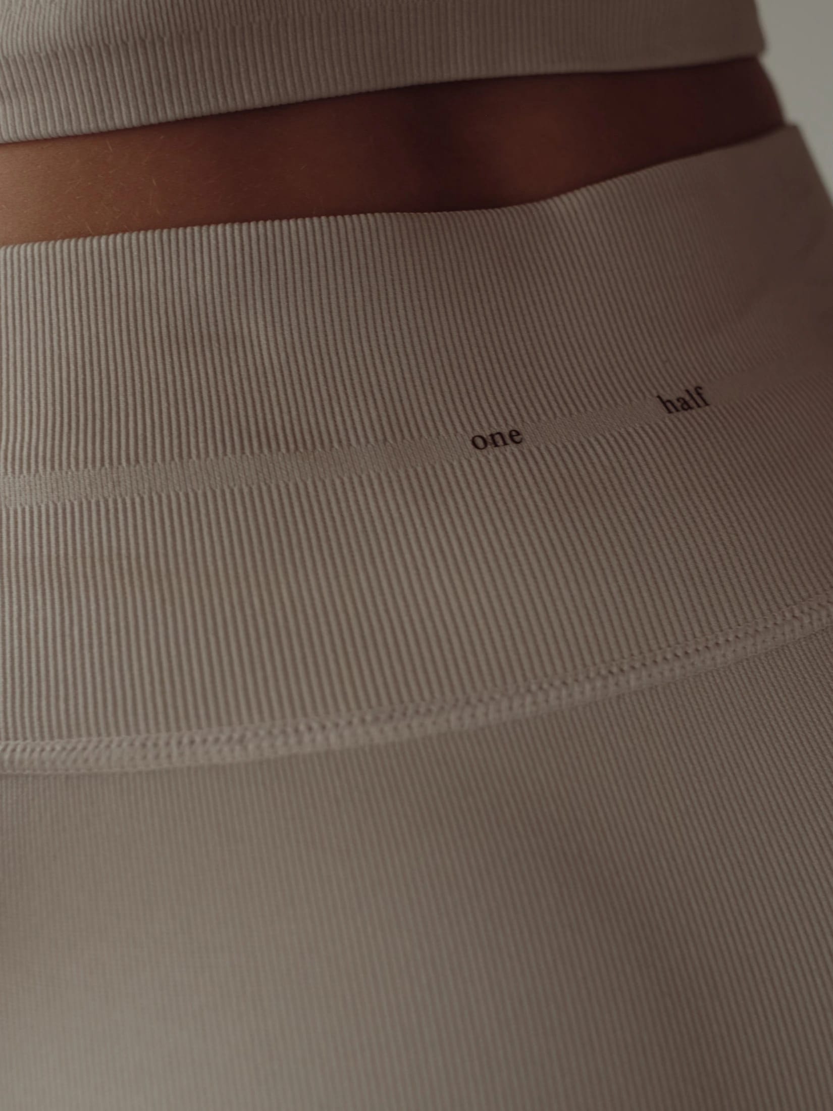 SHAPER SEAMLESS MINI SHORT - NATURAL - imagen 11