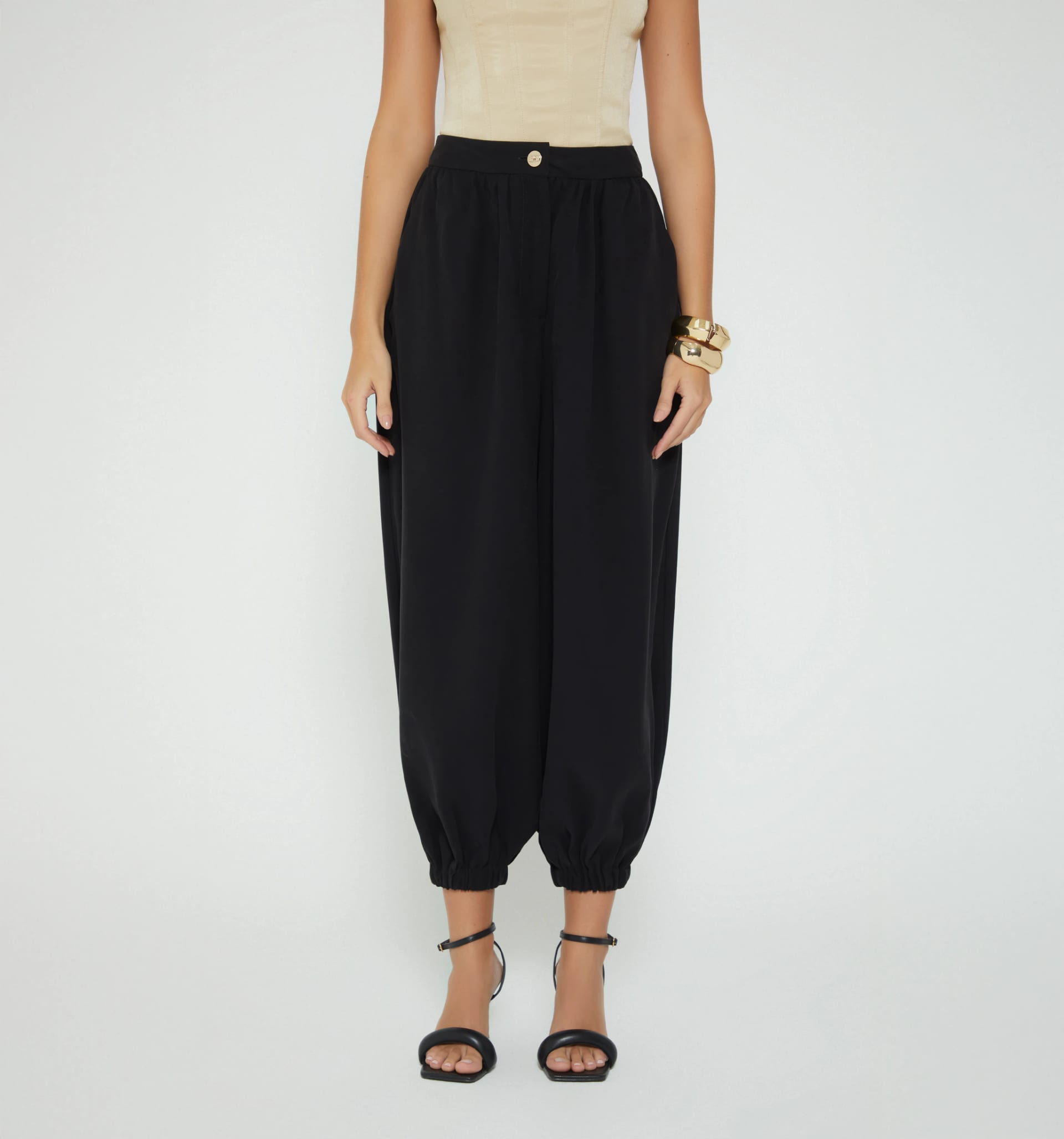 Pantalón tipo barrel - imagen 9