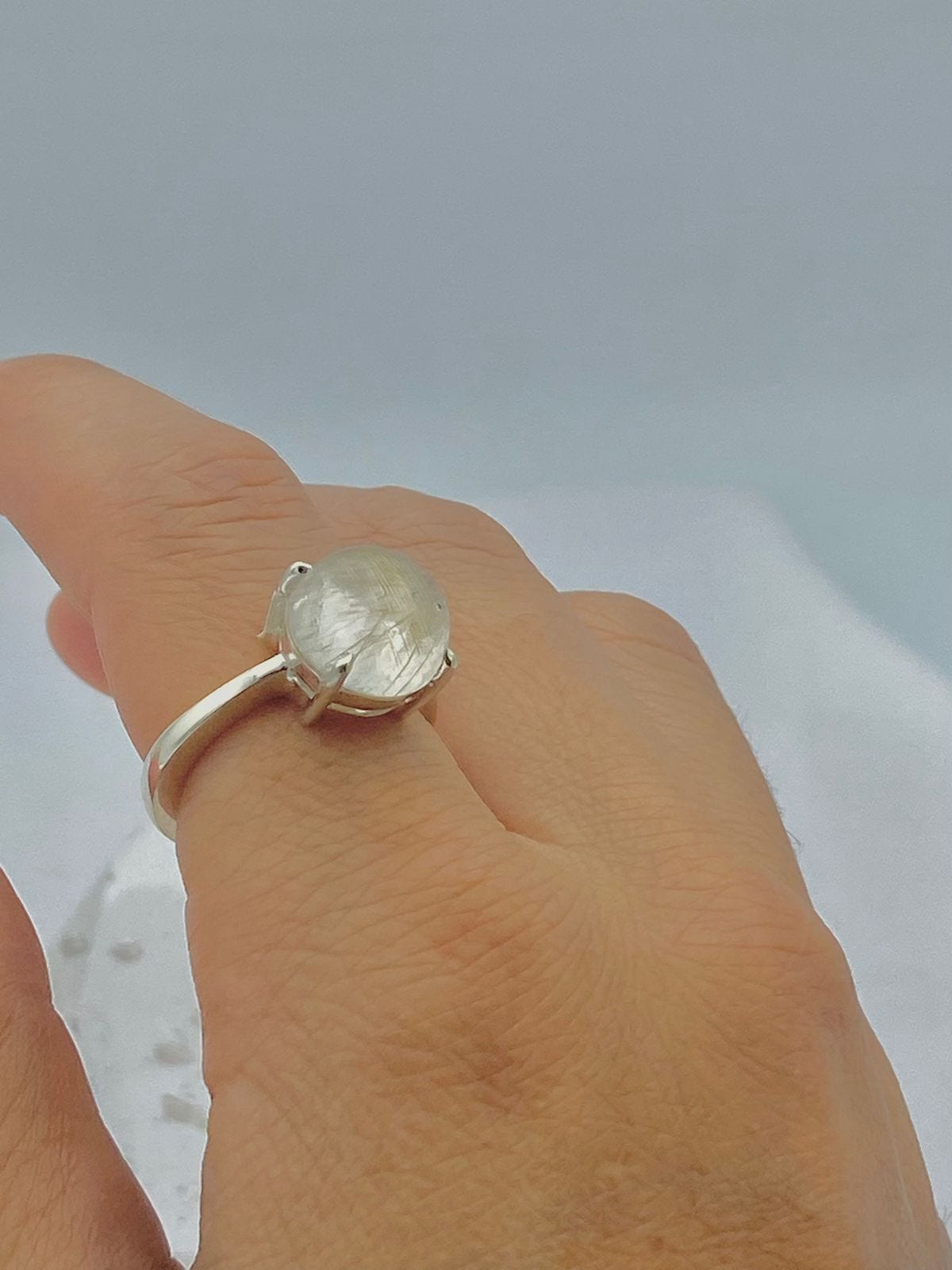 Anillo Cuarzo Rutilado Redondo Claro - imagen 2