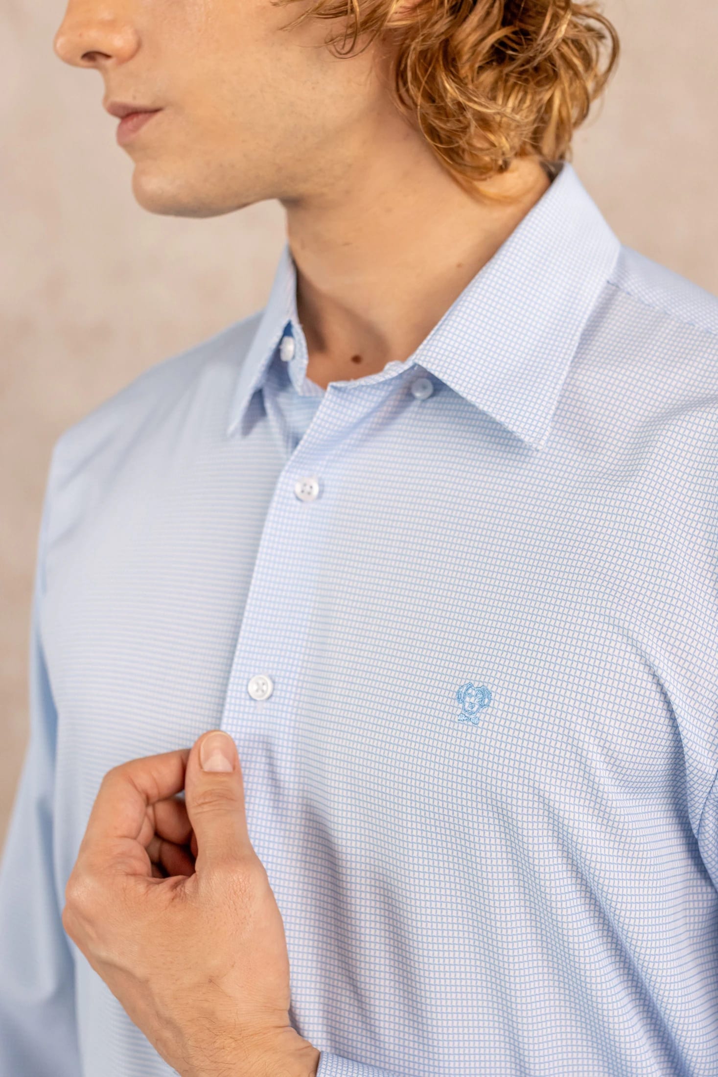 Camisa Performance Antiarrugas Cuadros Textura Azul claro - imagen 4