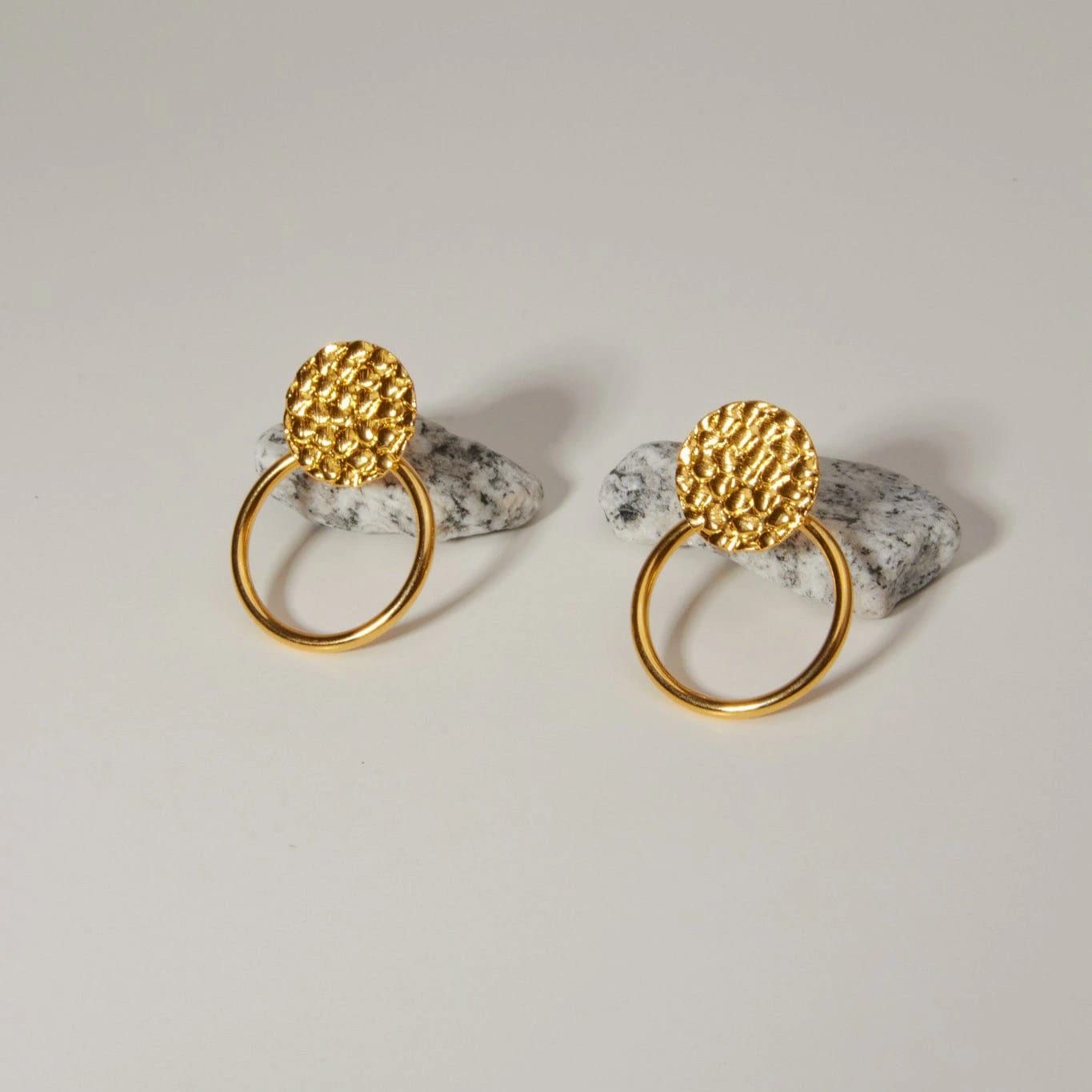 Circle Duo Studs - imagen 3