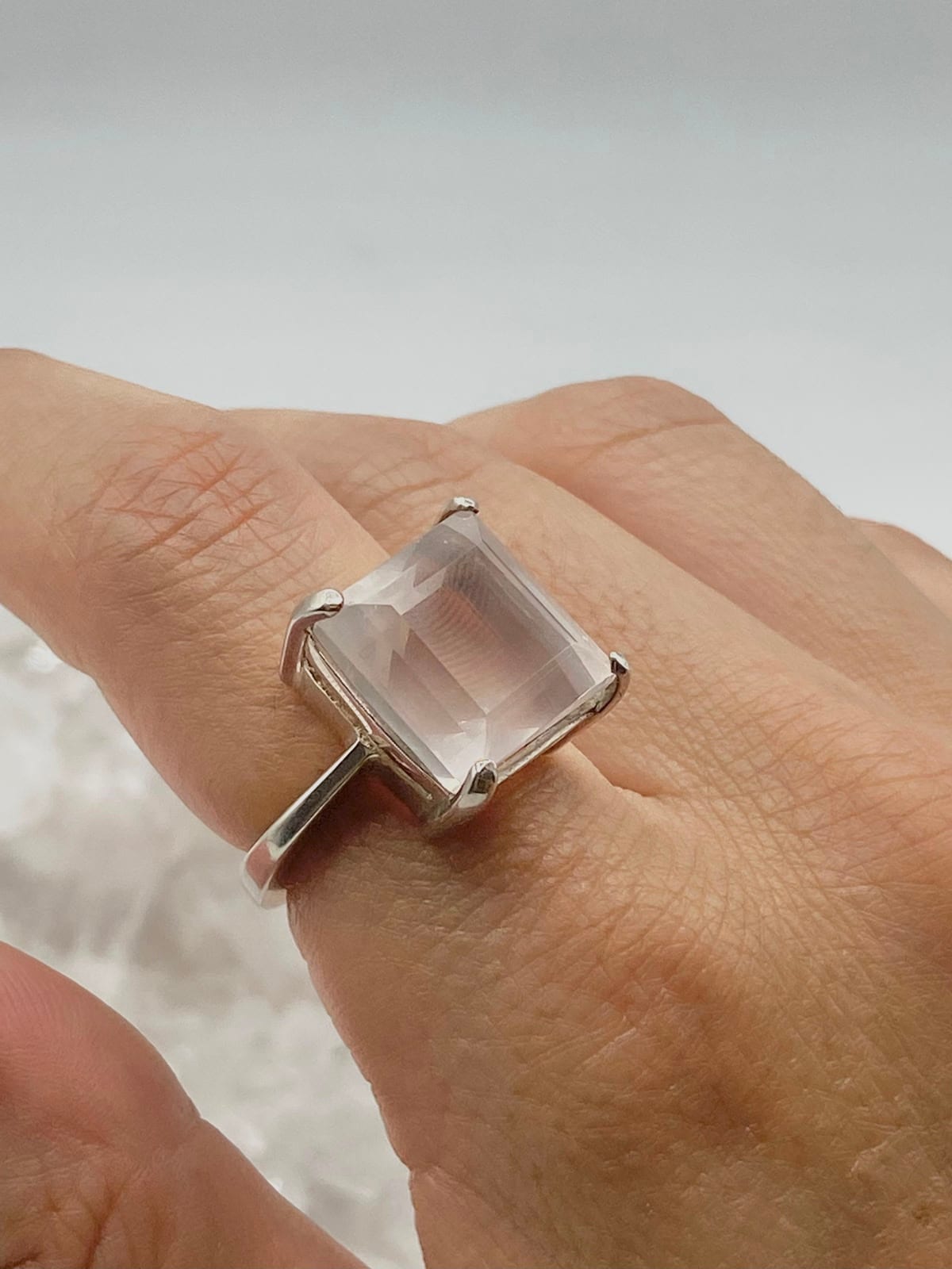 Anillo Cuarzo Rosa Cuadrado mediano - imagen 2
