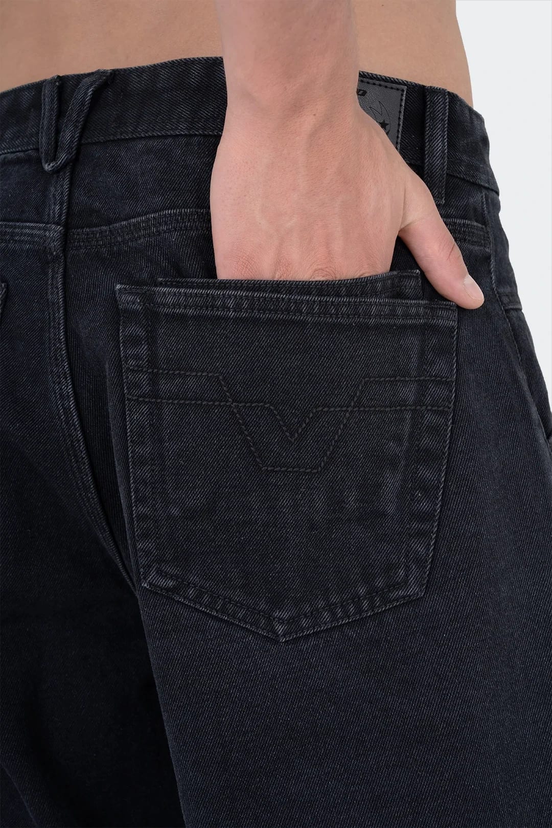 VENENO JEAN BLACK SYNTAX - imagen 7