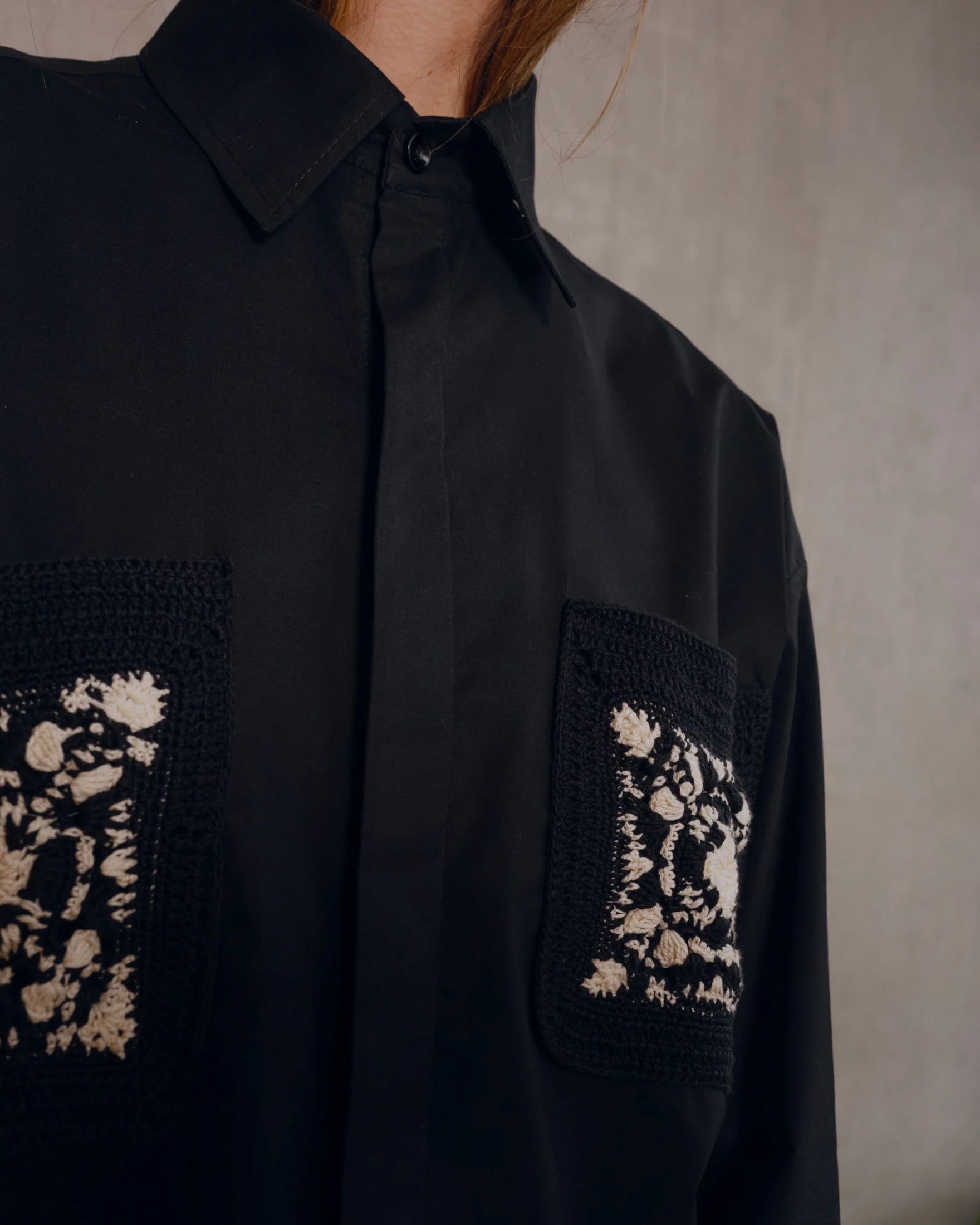 Pocket-Full Black Shirt - imagen 3