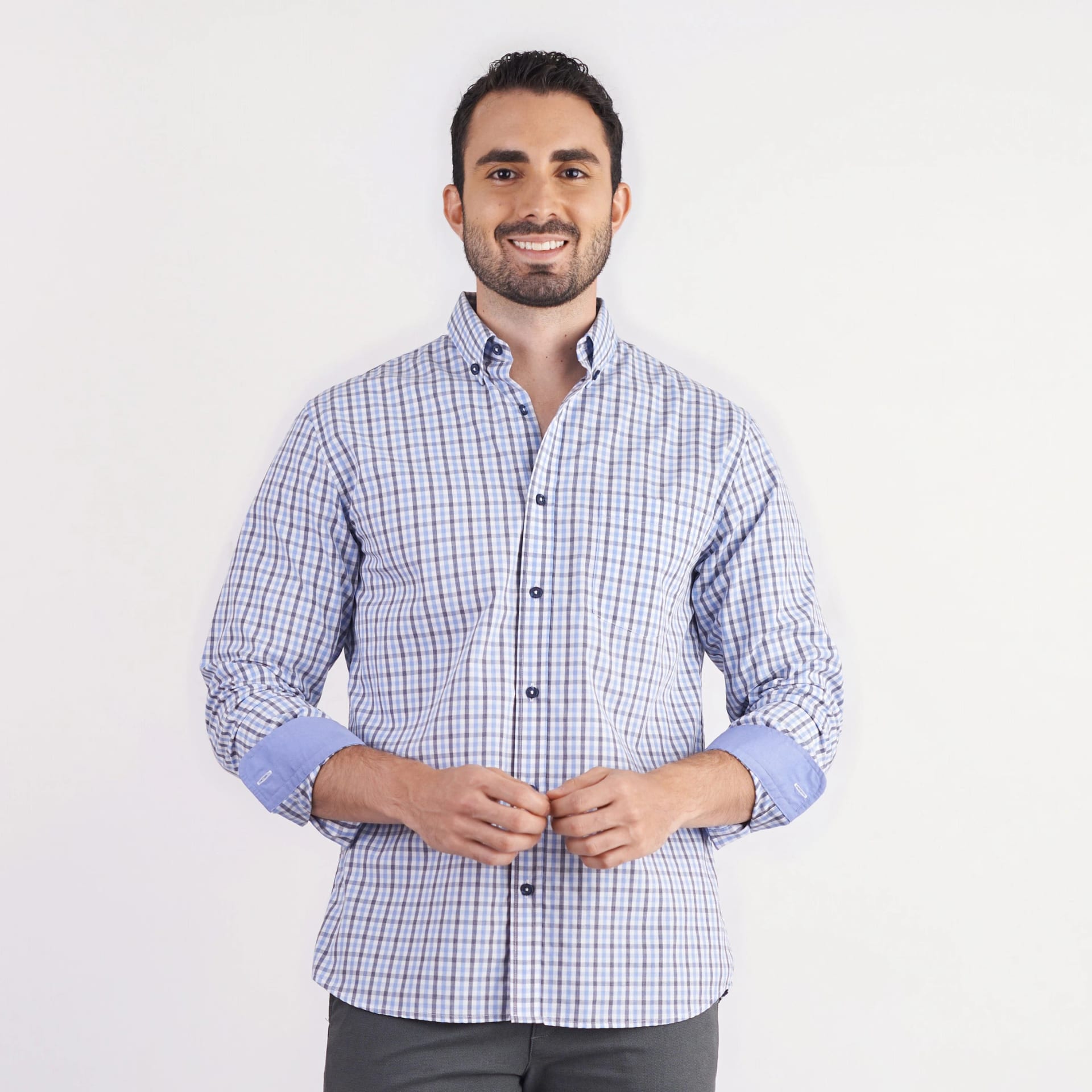 Camisa regular fit a cuadros color azul oscuro - imagen 2