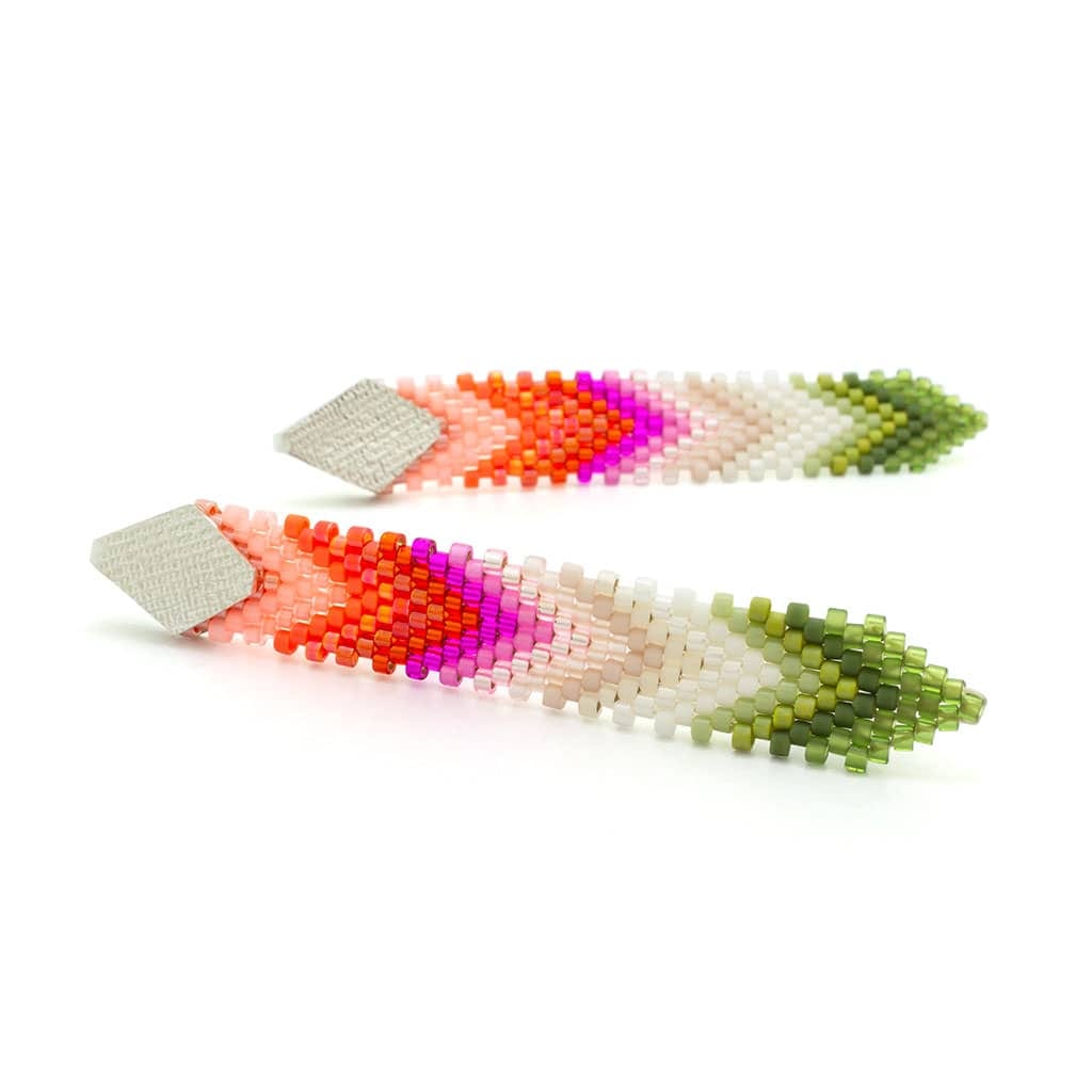 ARETES PLUMAS PEQUEÑOS - imagen 1