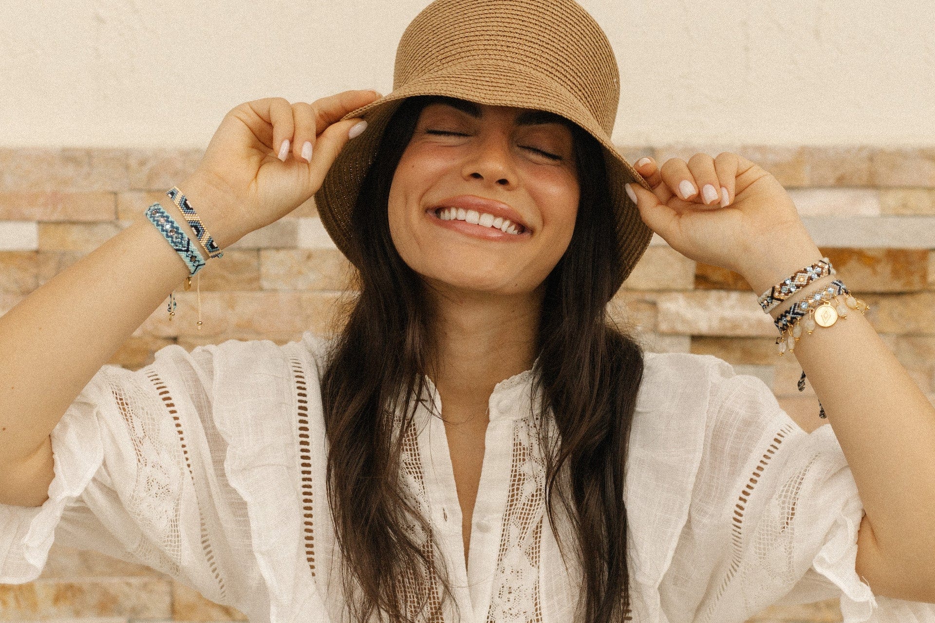 Be The Change - Friendship Bracelet | Beige - imagen 4