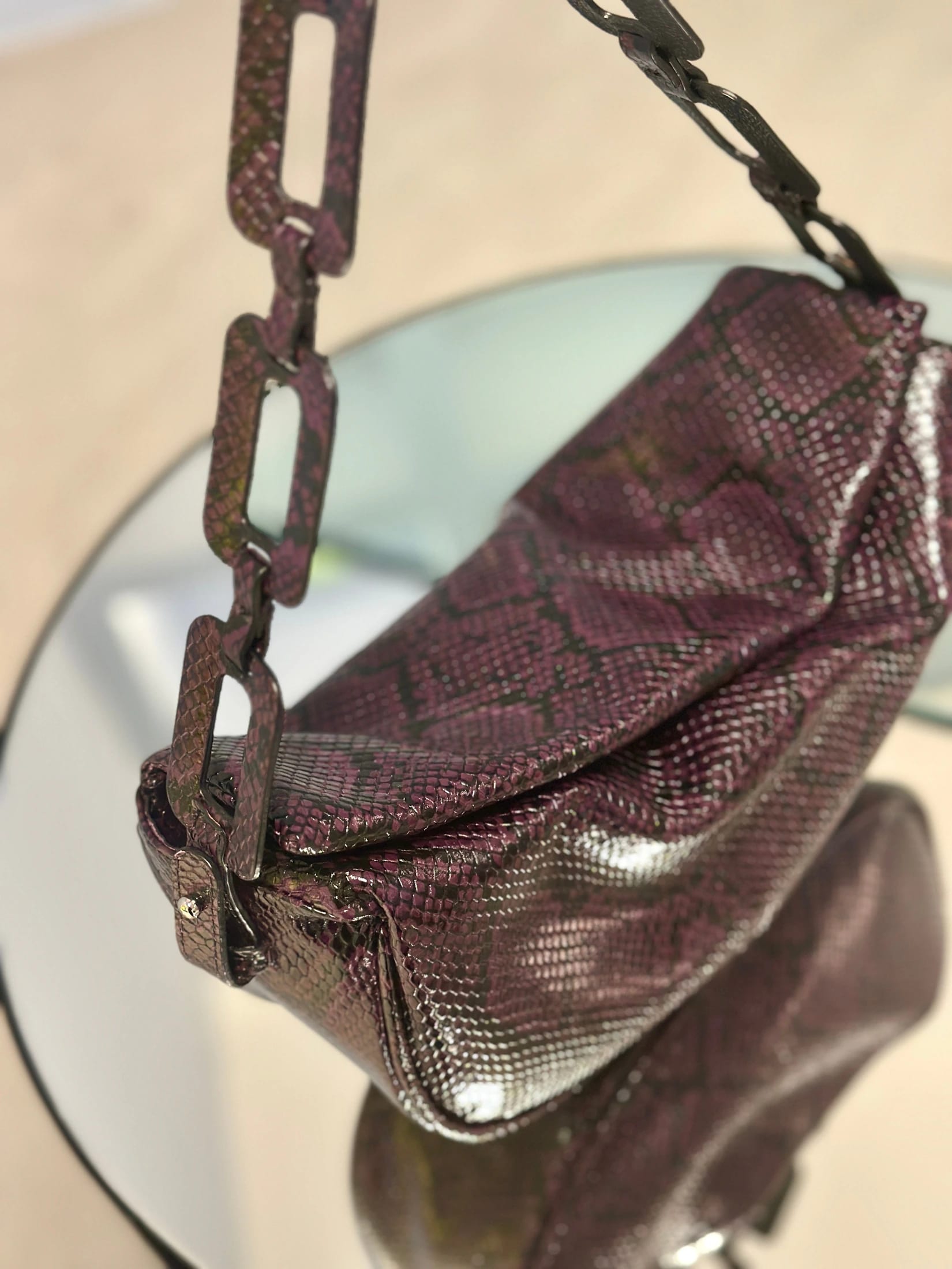 Mimi Moon bag correa Ovalos - tessitura- uva - imagen 1