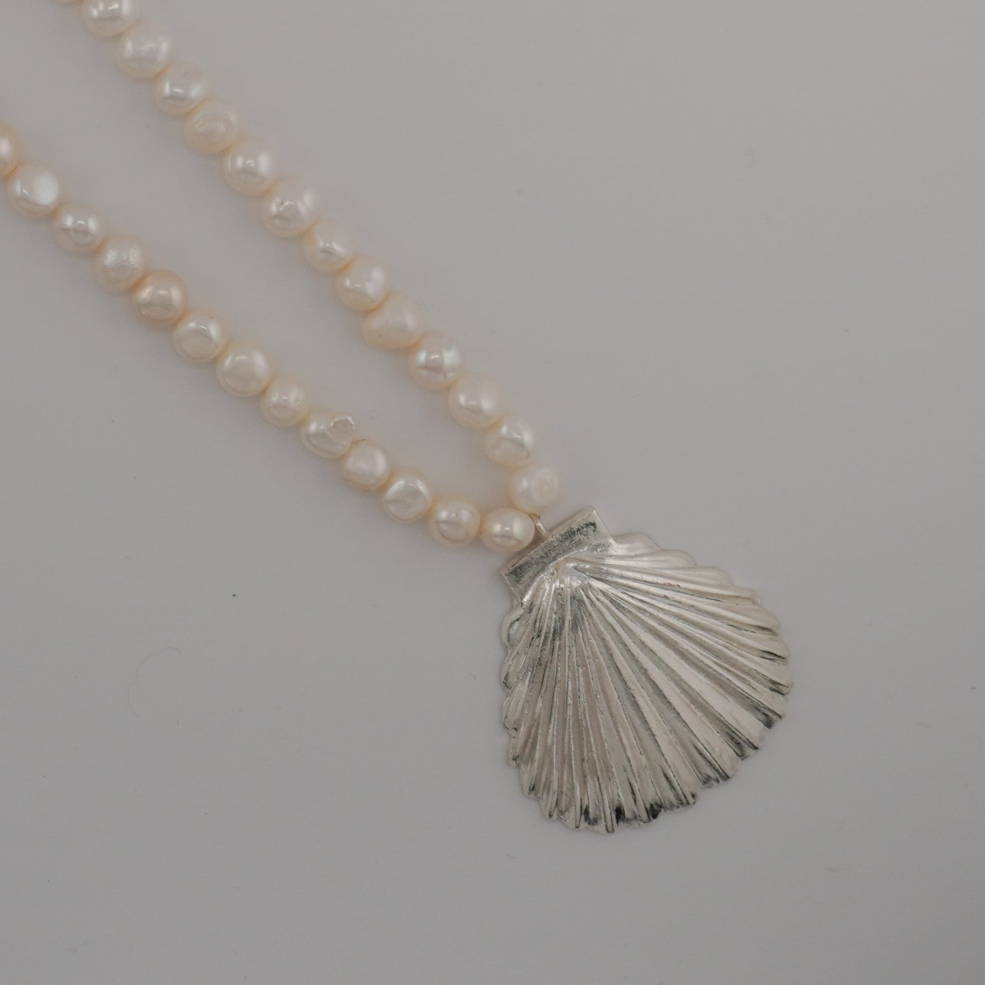 Orilla Pearls Necklace - imagen 3