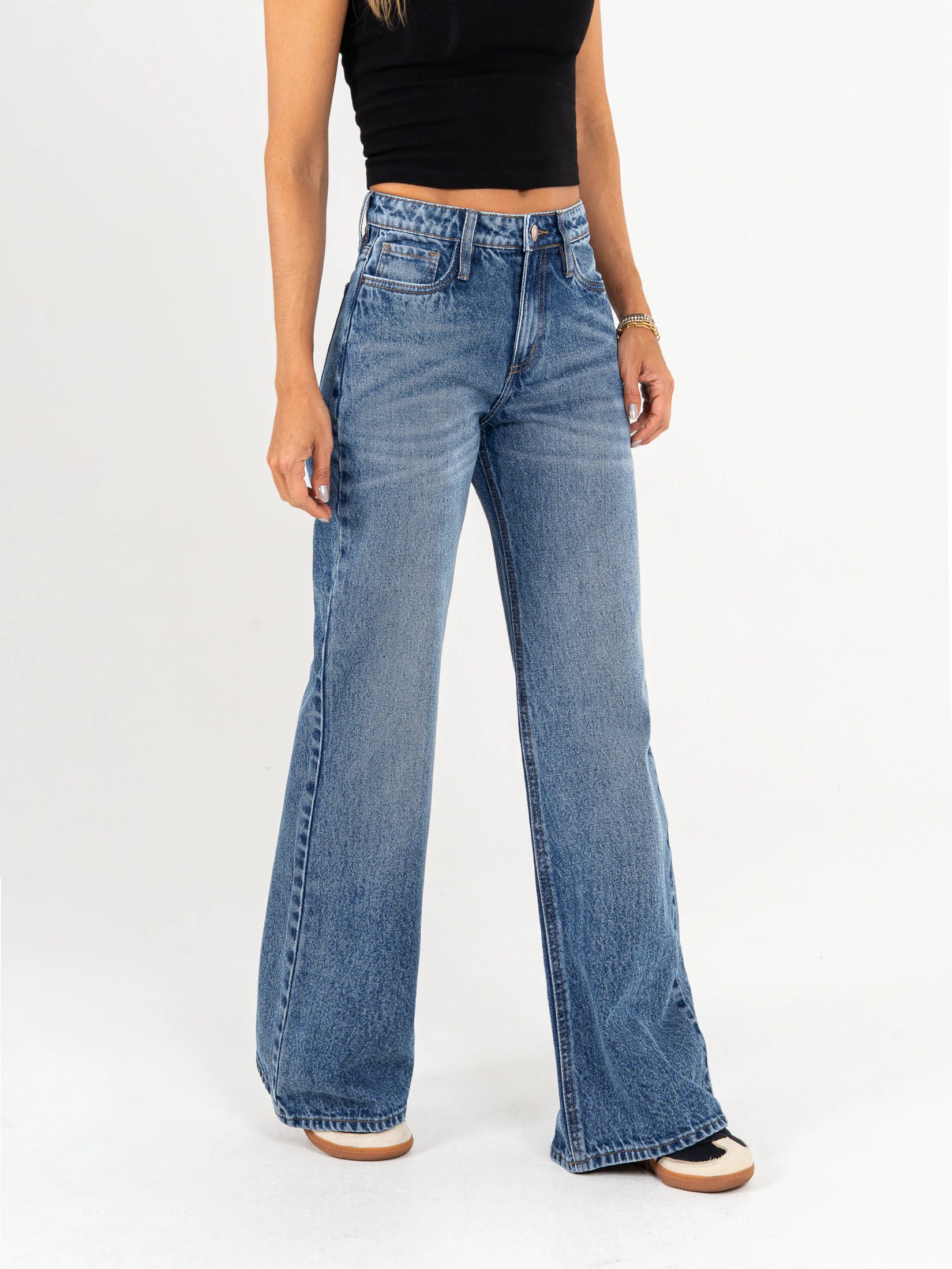 Ref: 066610 Jean mom flare, rígido, tiro alto, tono azul medio - imagen 3