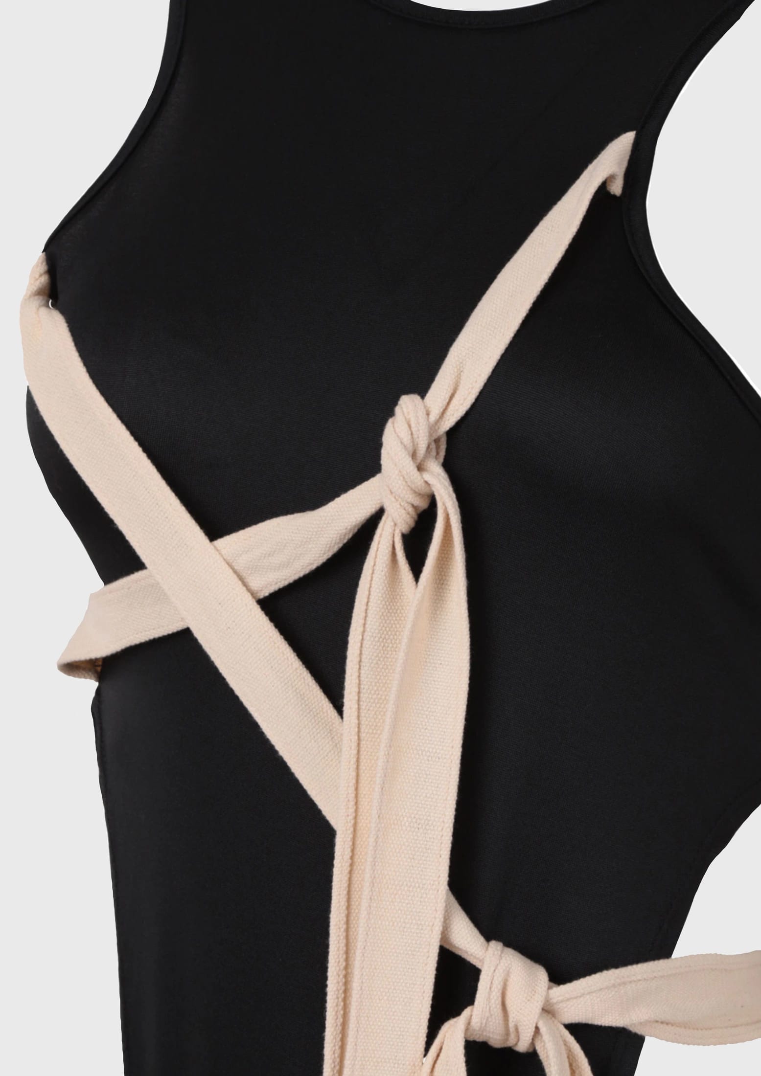 Knotted Body - imagen 3