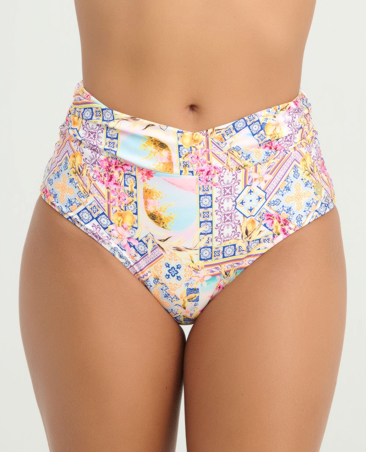 Panty de Baño | Tiro Alto | Control Suave de Abdomen - imagen 1