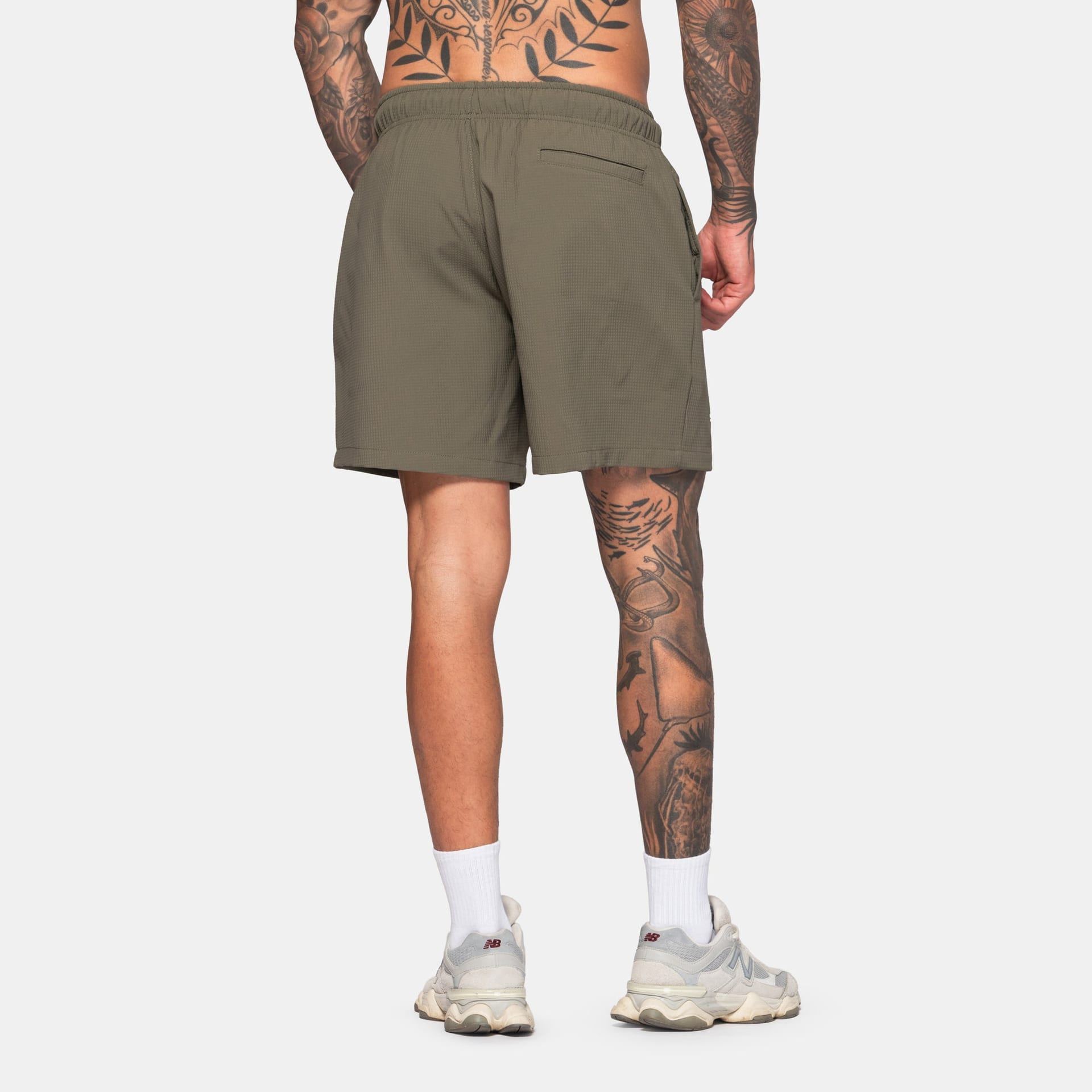 Billion Dollar Shorts Verde Militar - imagen 14