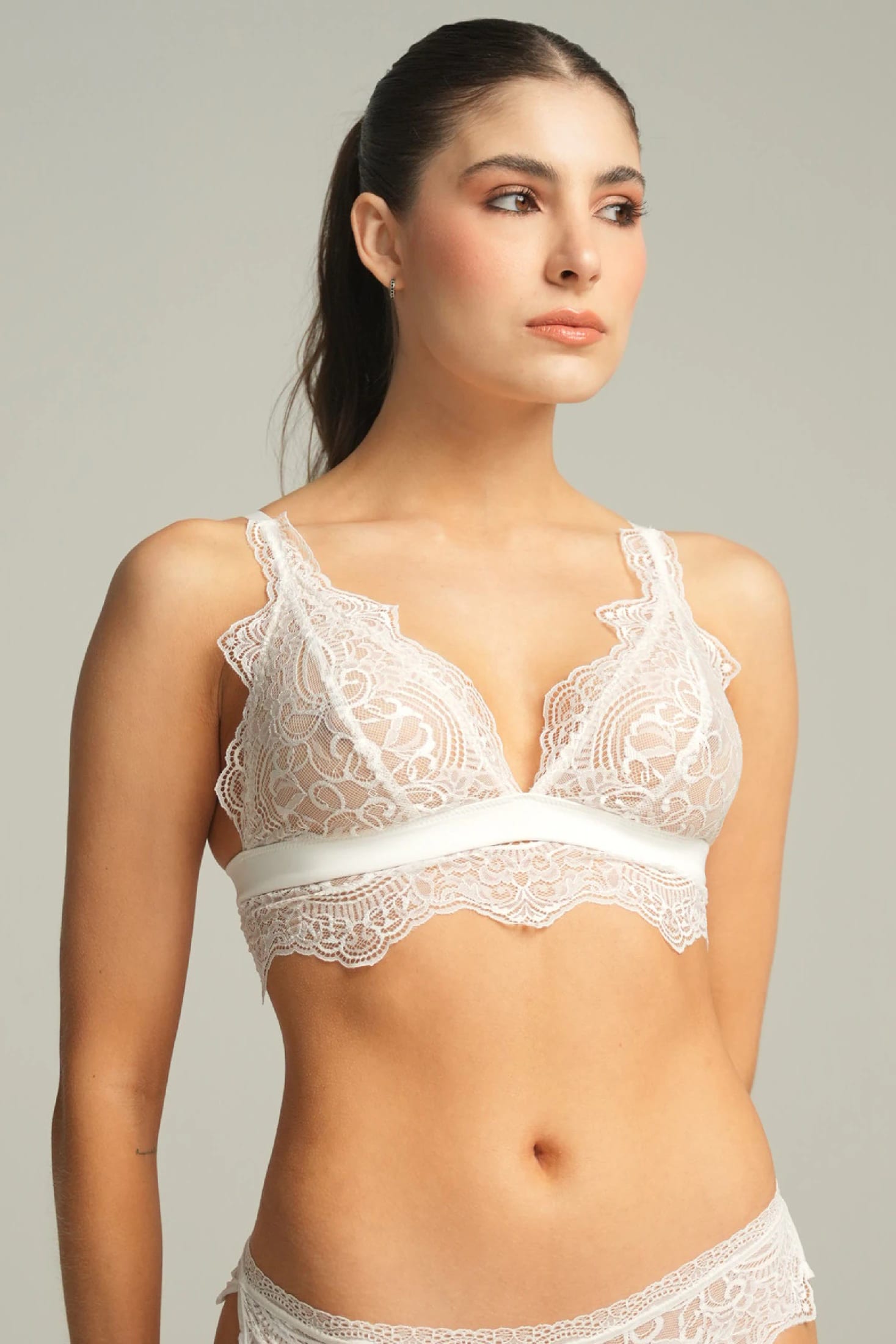 BRALETTE ELLIPSE EN ENCAJE SIN ARO TOTAL COMODIDAD BOREAL CRUDO - imagen 1