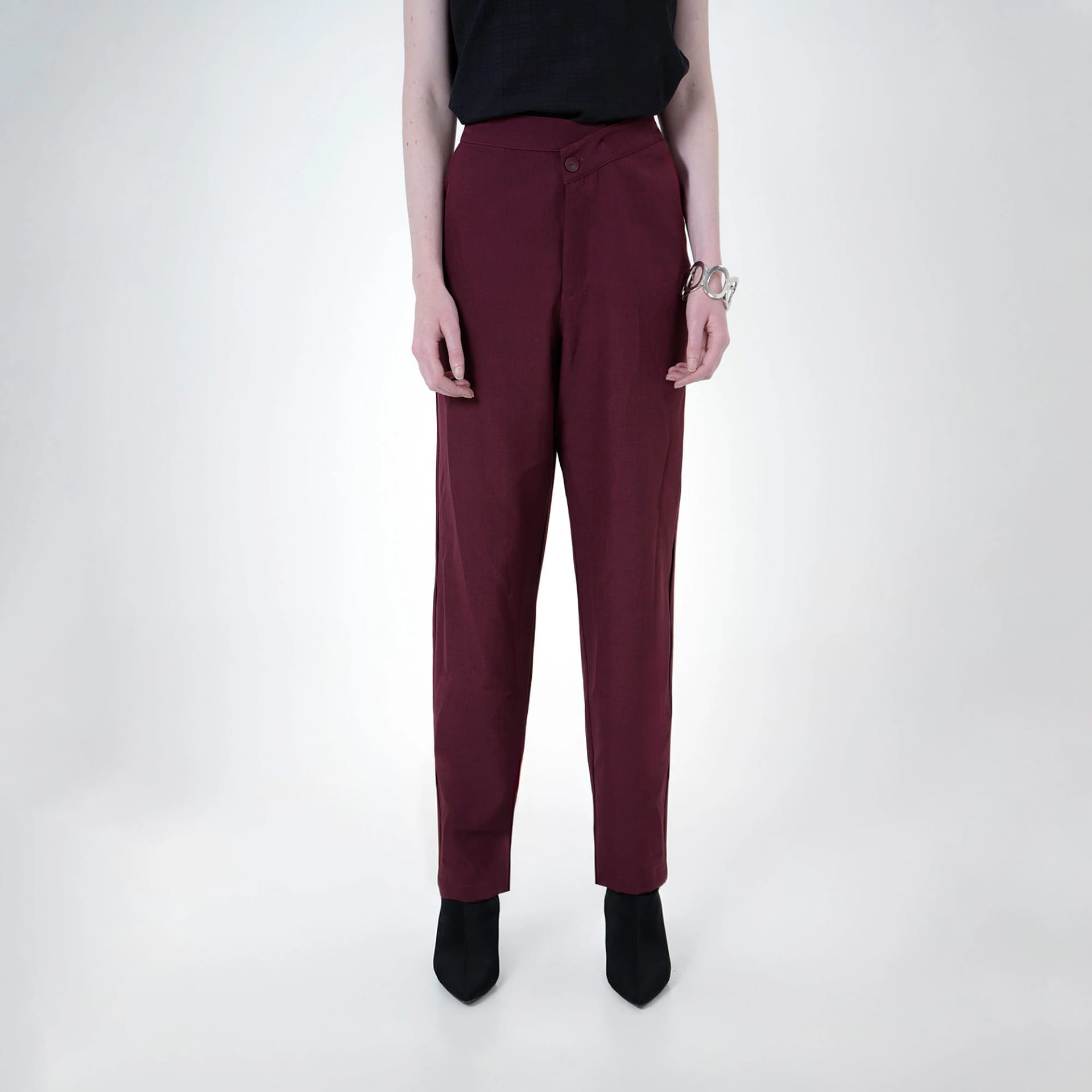 Pantalón clásico bota recta asimétrico - imagen 3