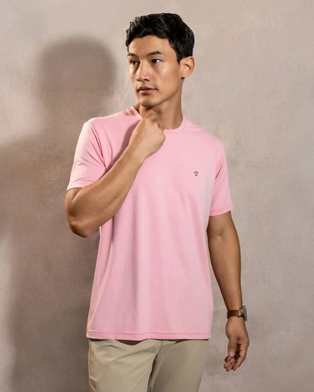 Camiseta Performance Antiarrugas Rosado Peach - imagen 3