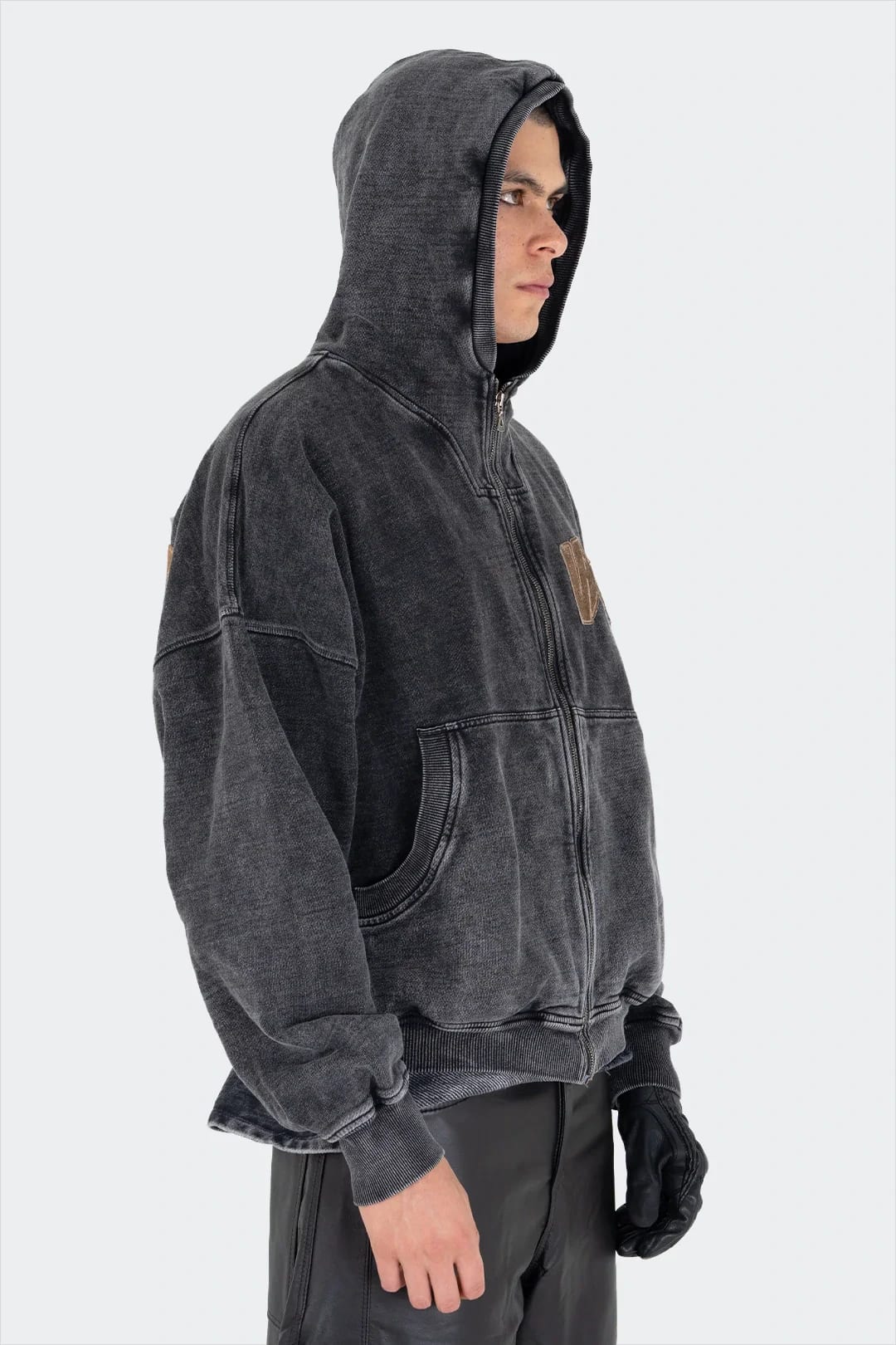 VENENO BUZO ZIPPER LEATHER COW - imagen 2