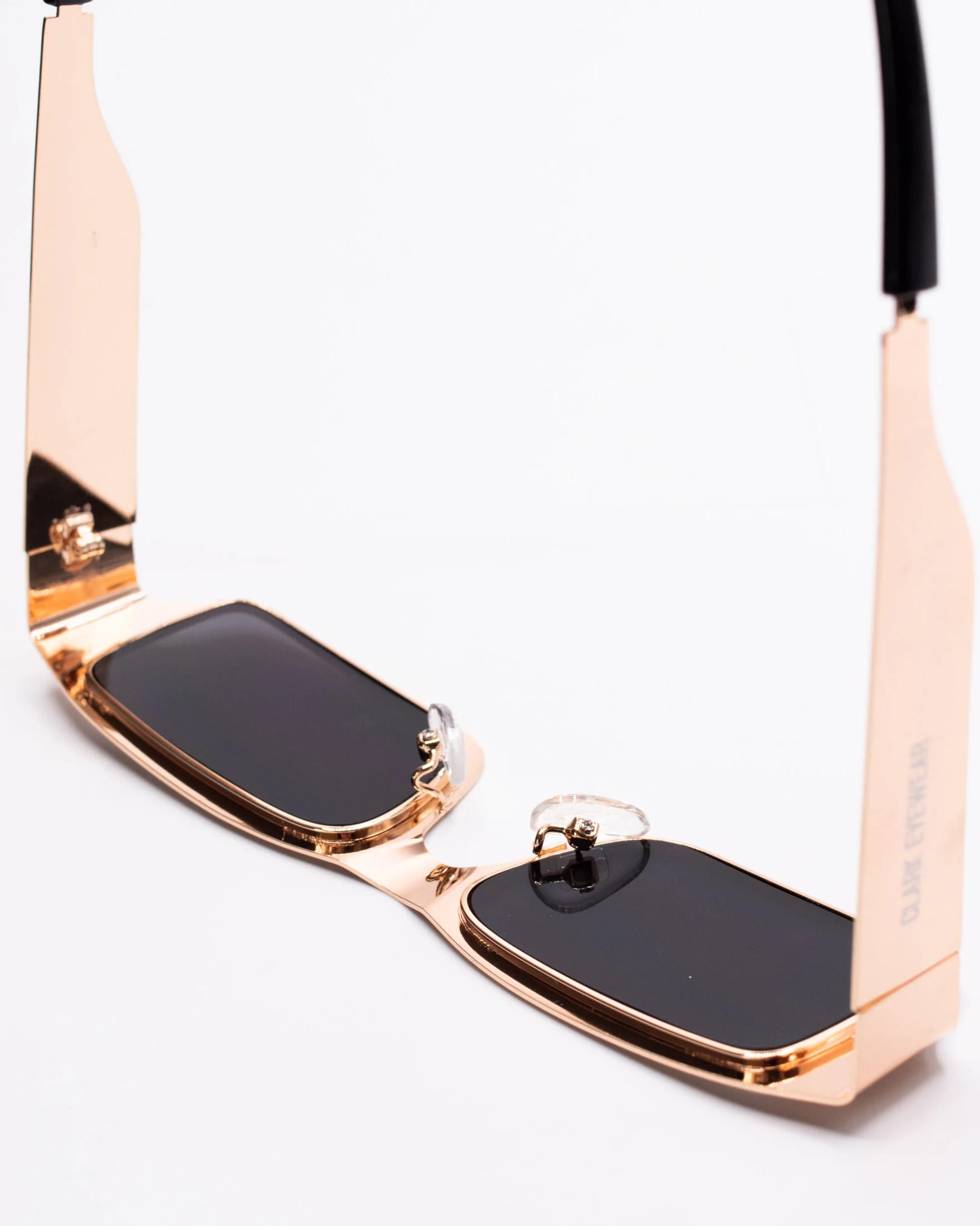 HENDRIX SUNGLASSES - GOLDEN/BLACK - imagen 6