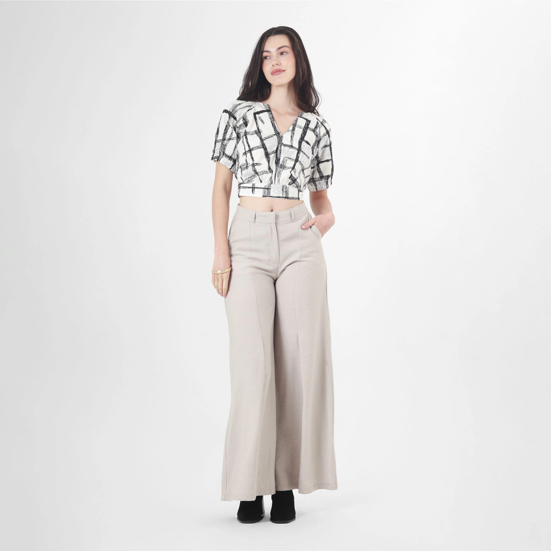 Blusa Cuello V Manga Corta - imagen 3