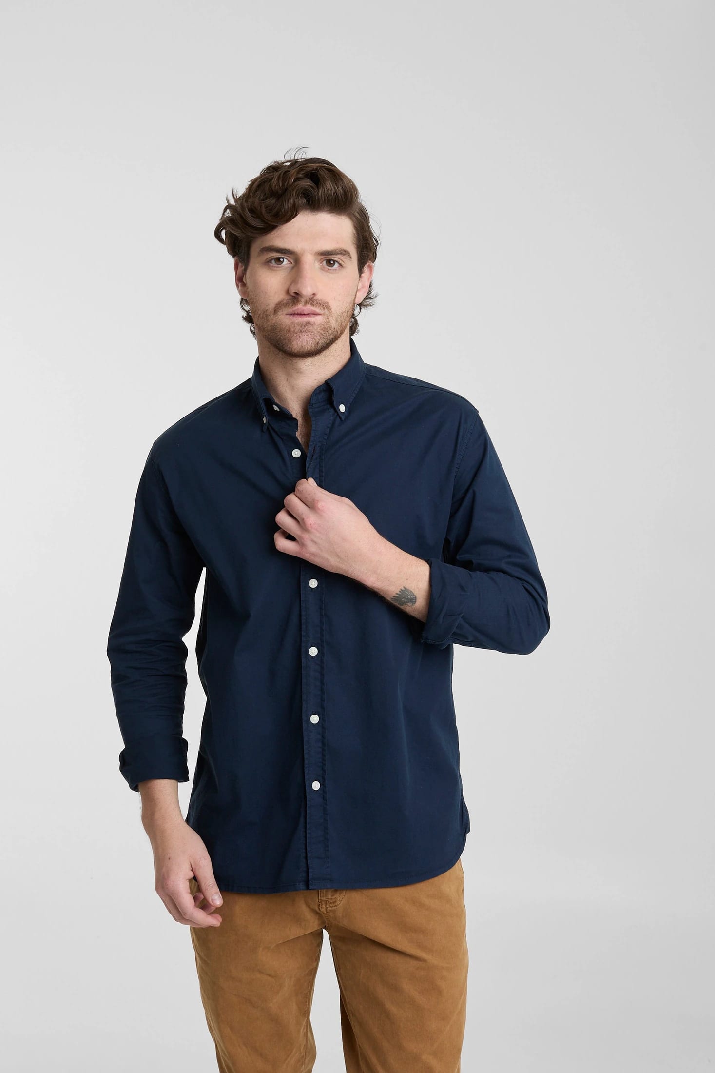 Camisa azul oscura - imagen 2
