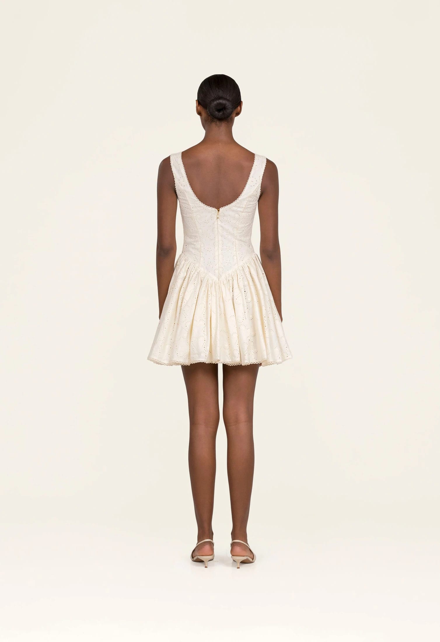 Pluma Playa Mini Dress - imagen 7