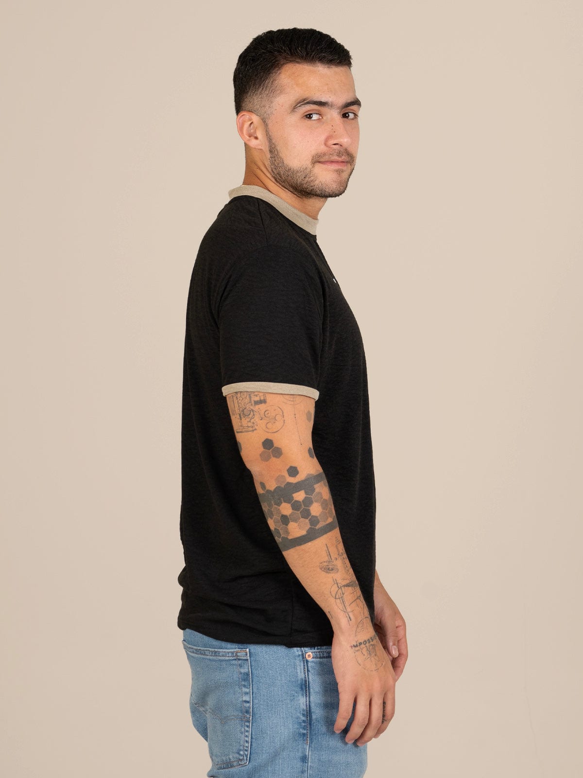 Camiseta hombre slim iza negra - imagen 3