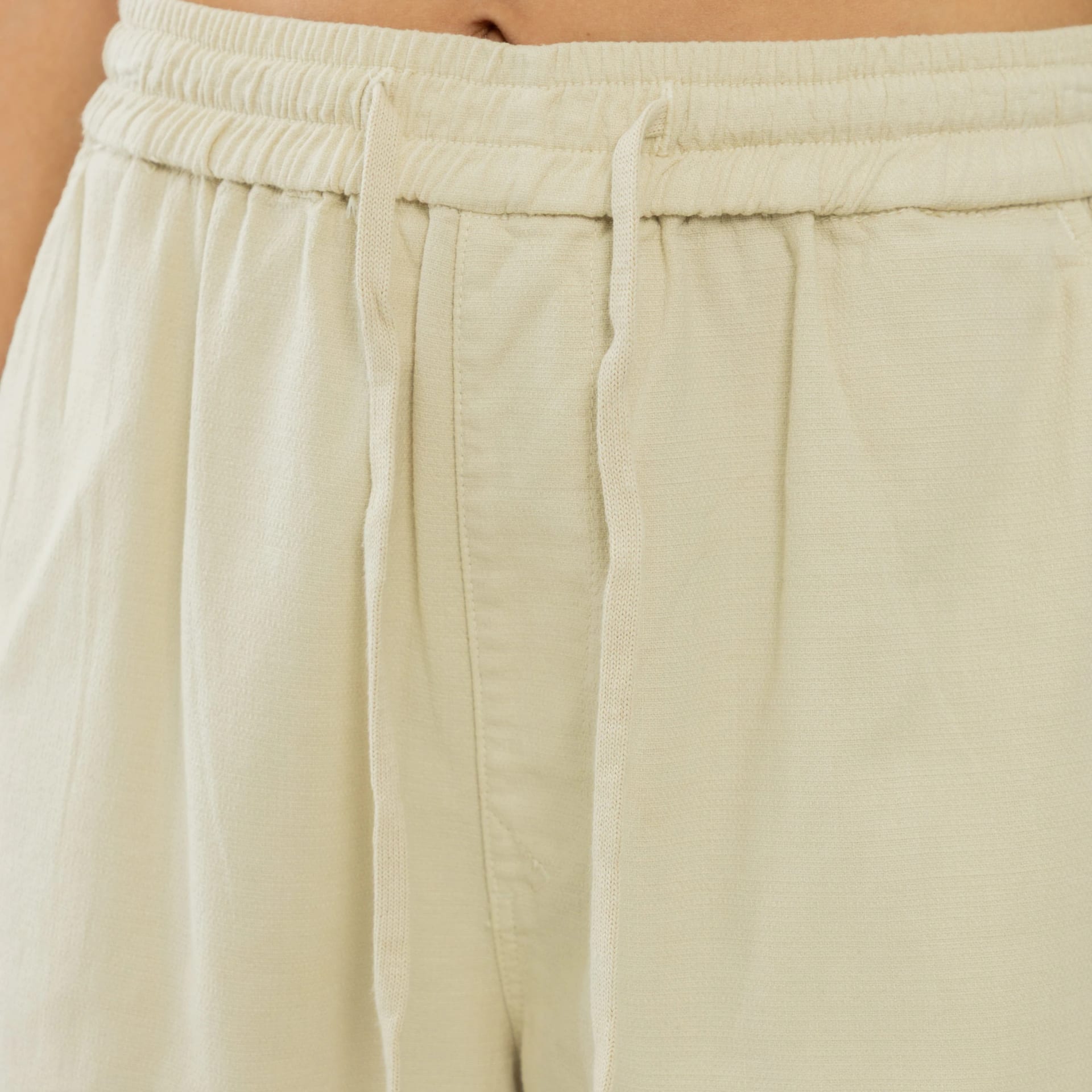 Essential Summer Short Vanilla - imagen 6