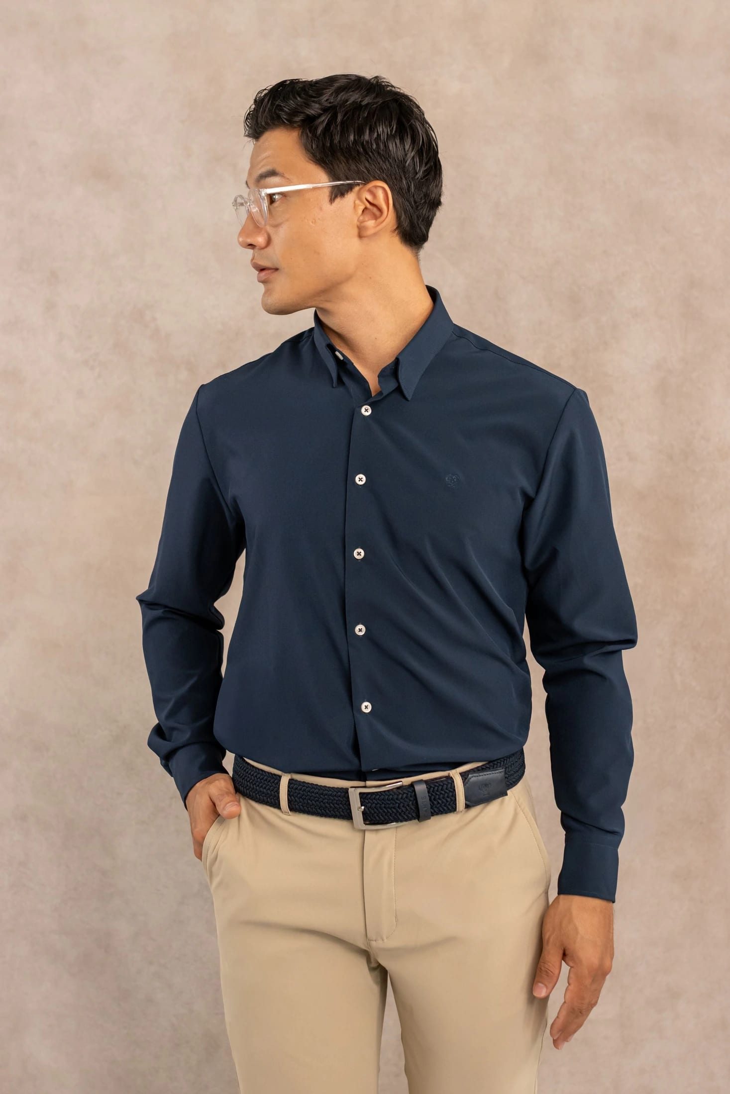 Camisa Performance Antiarrugas Azul Oscuro - imagen 5