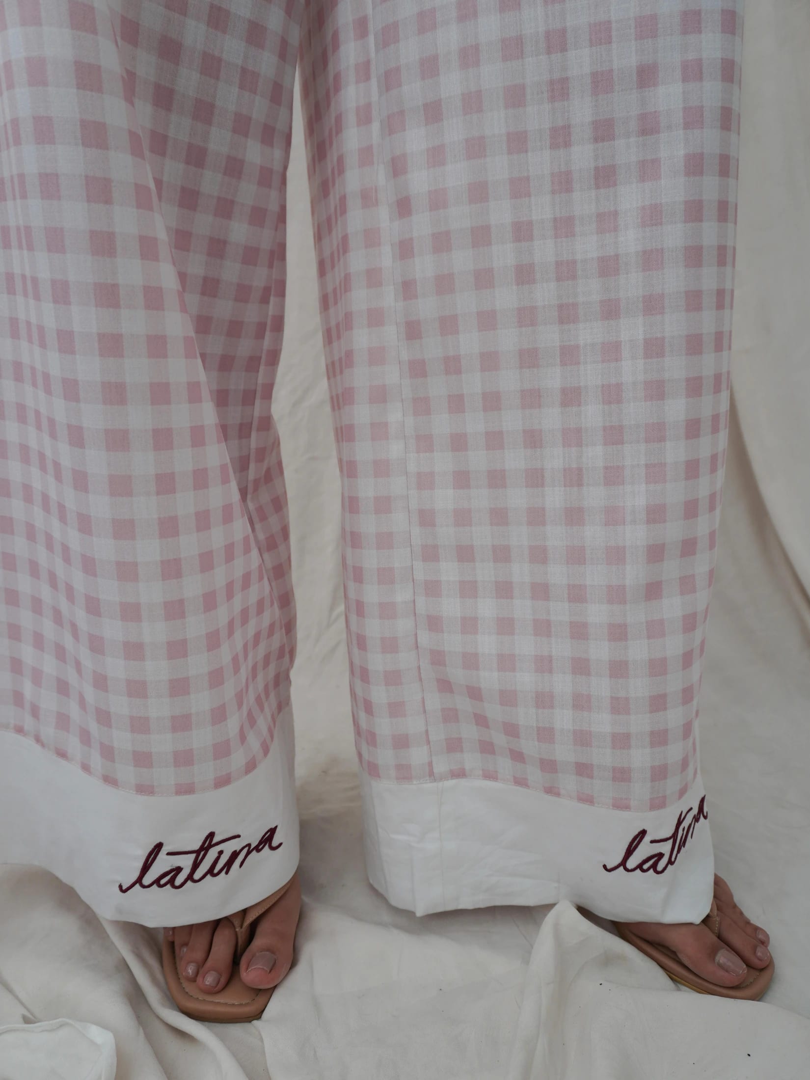 Pantalón Gaviota Cuadros Rosado - imagen 2