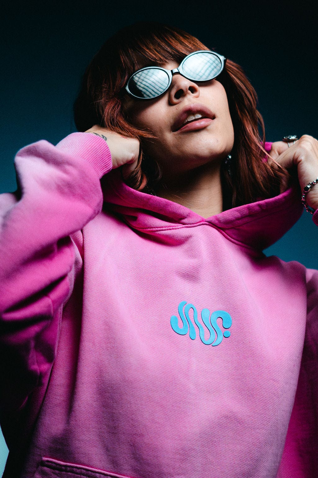 HOODIE BN4B FUCSIA - imagen 3