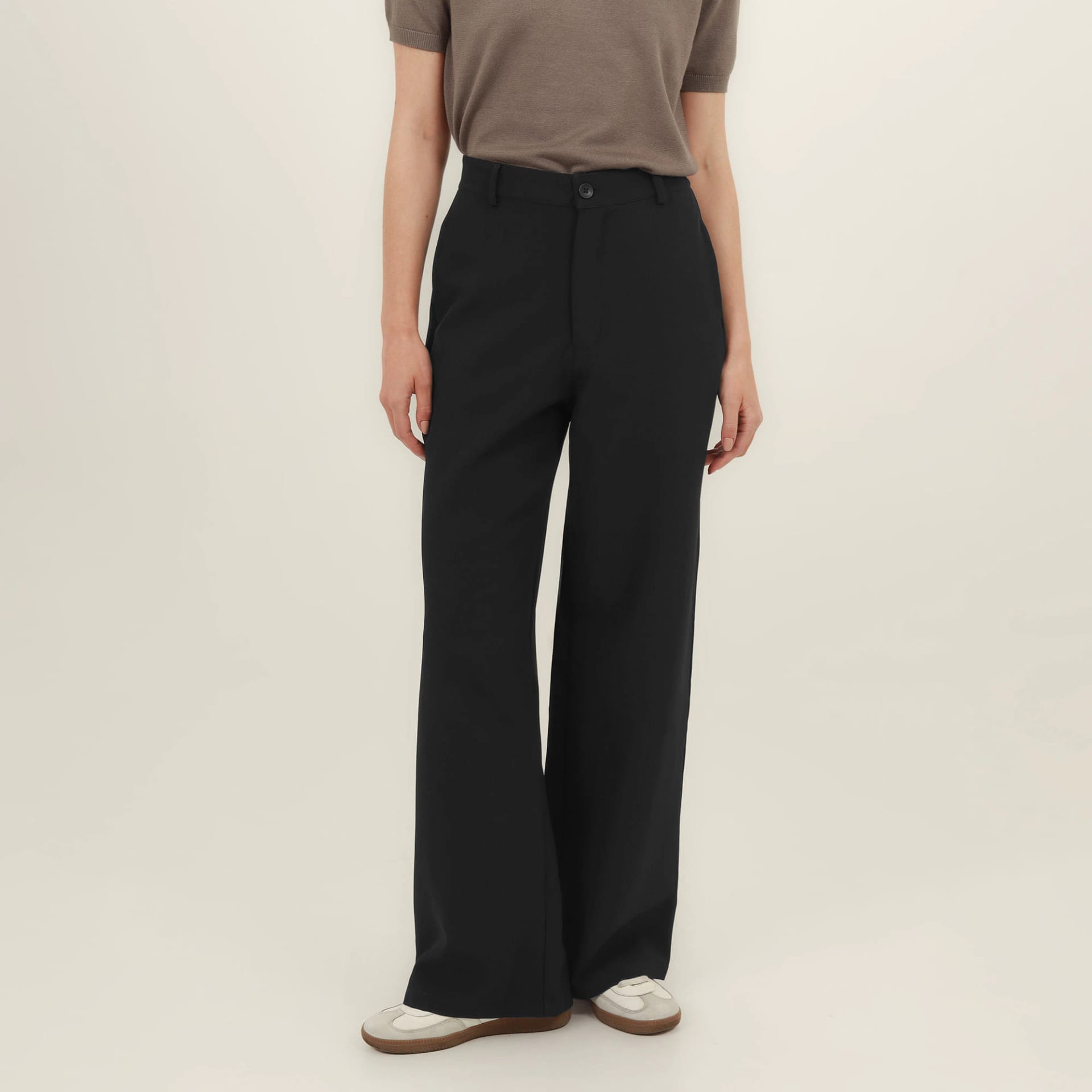 Pantalón rectobásico con pinzas - imagen 11
