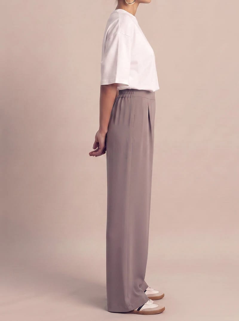 PANTALÓN CÓMODO CAQUI - imagen 2