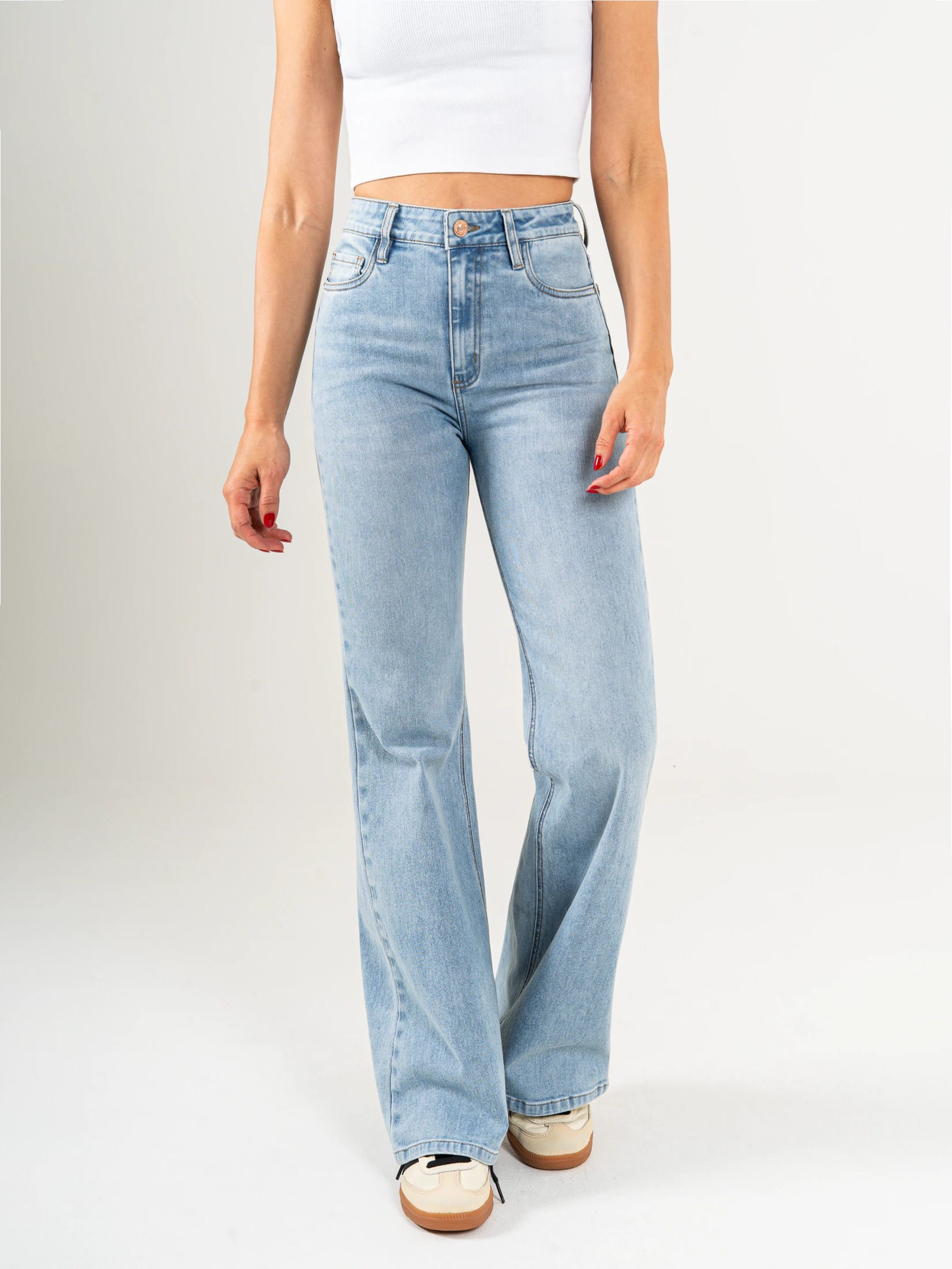 Ref: 065784 Jean flare stretch, bota ancha, tiro alto, tono azul claro. - imagen 1